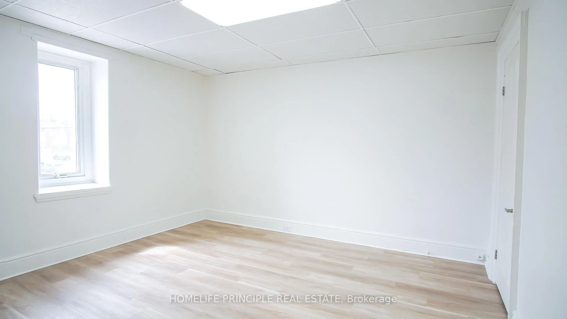 Photo 4 of Unit Upper, 189 Bayfield Street, Barrie, Bayfield — HOMEH