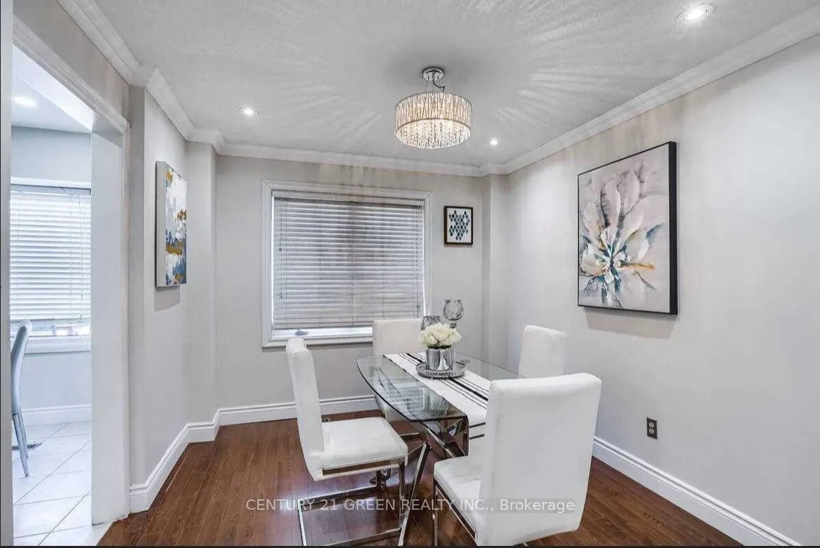 Photo 3 of 29 Corkett Drive, Brampton, Northwood Park — HOMEH