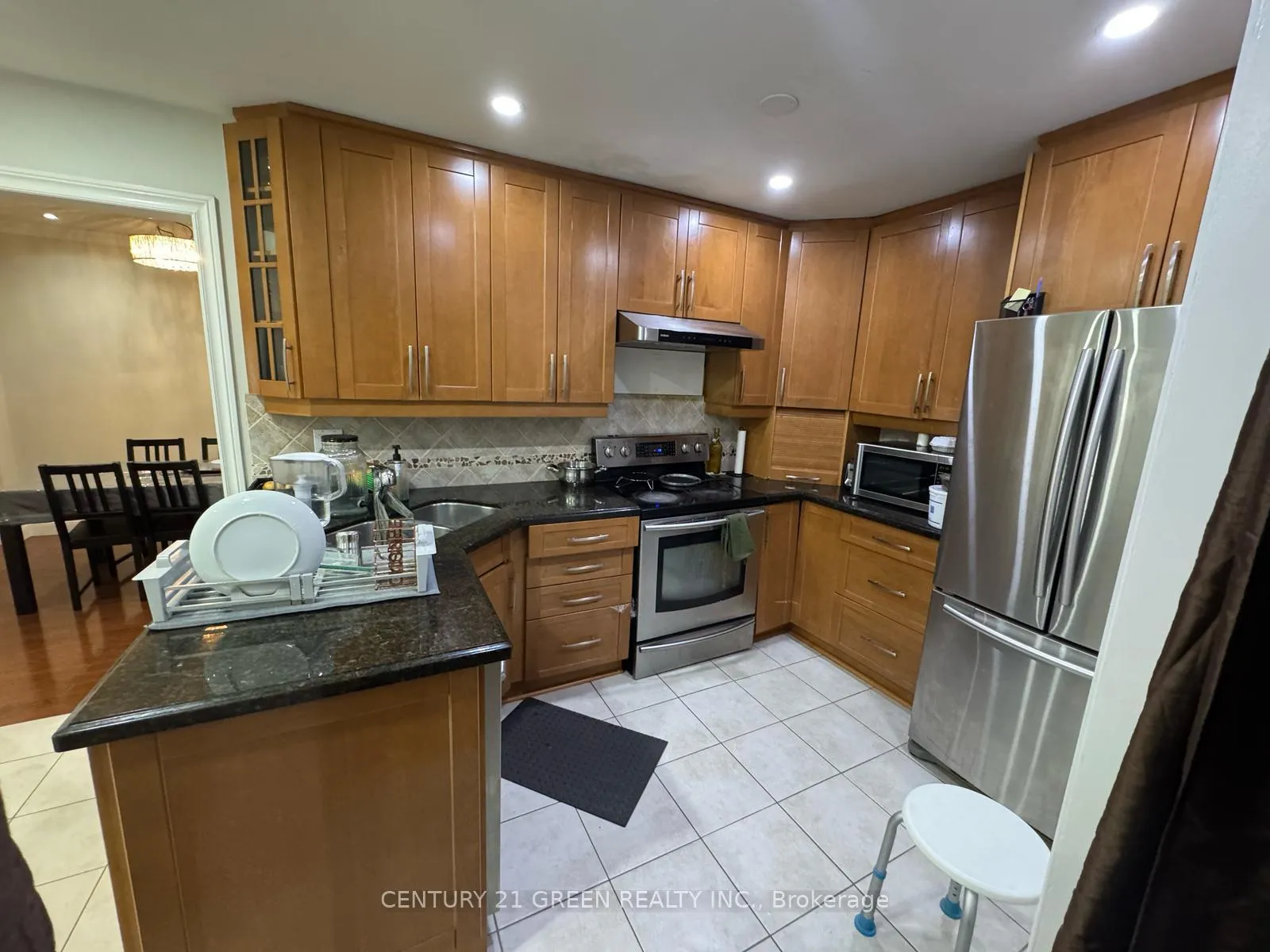 Photo 9 of 29 Corkett Drive, Brampton, Northwood Park — HOMEH