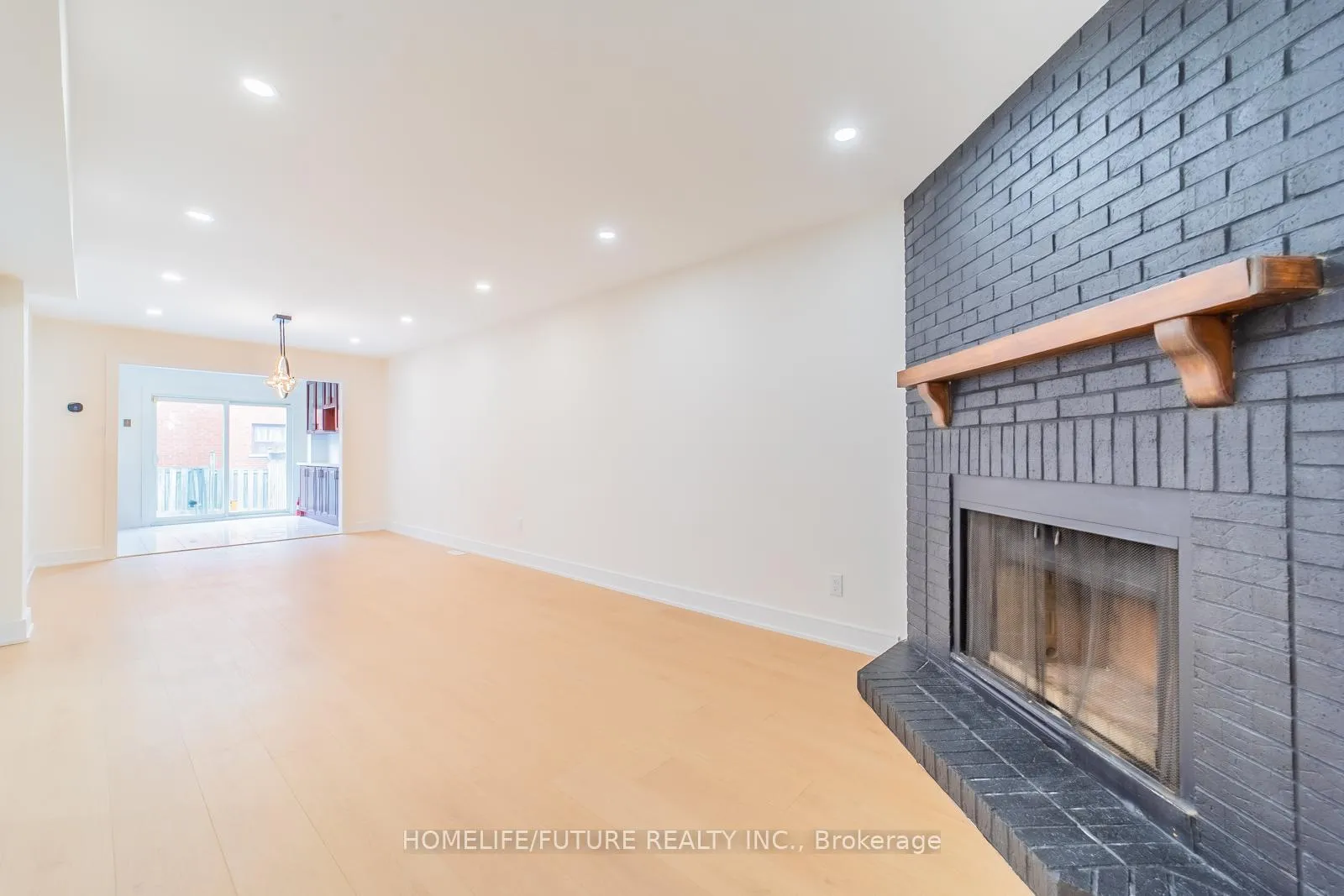 Photo 9 of 14 Bradley Road, Markham, Milliken Mills East — HOMEH
