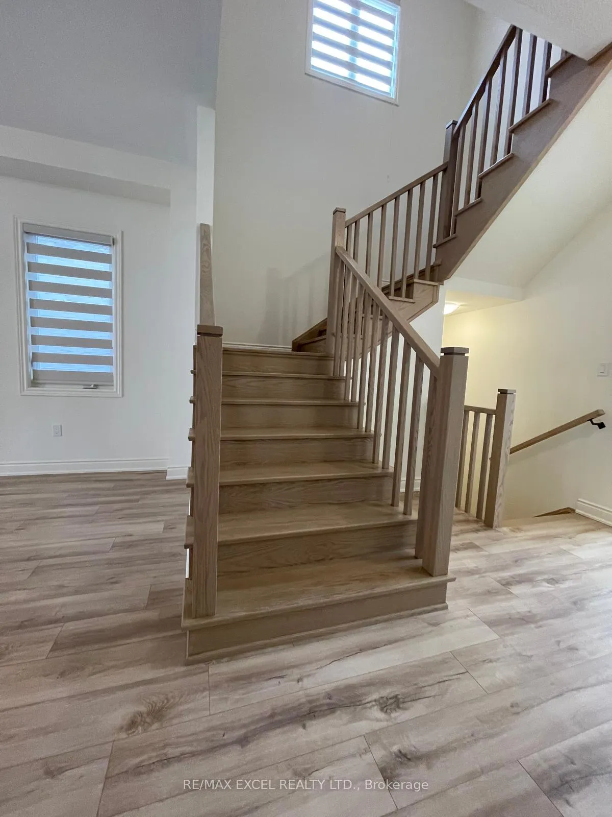 Photo 6 of 2206 Cayenne Street, Oshawa, Kedron — HOMEH