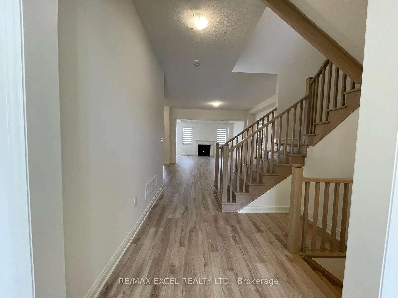 Photo 9 of 2206 Cayenne Street, Oshawa, Kedron — HOMEH