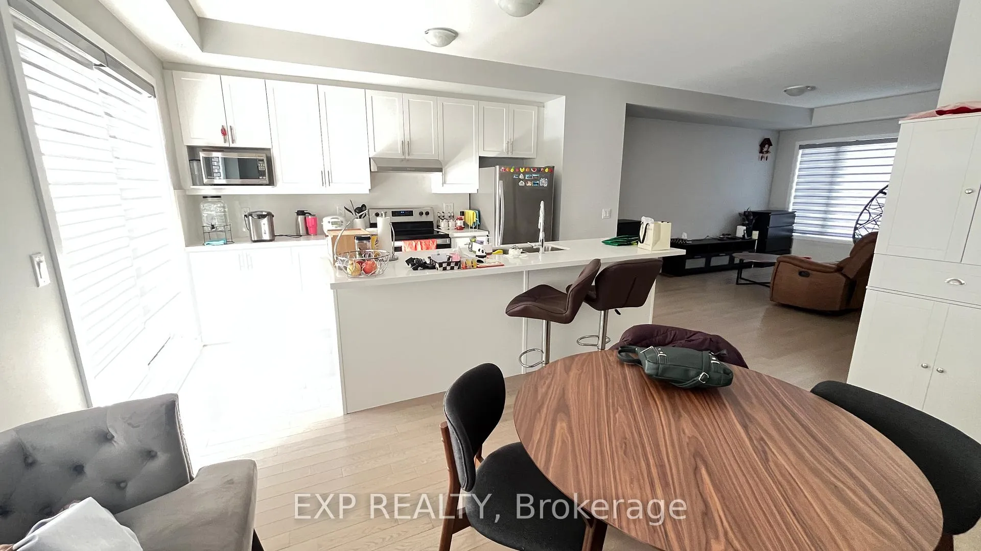 Photo 5 of 19 Vanderbergh Avenue, Markham, Angus Glen — HOMEH