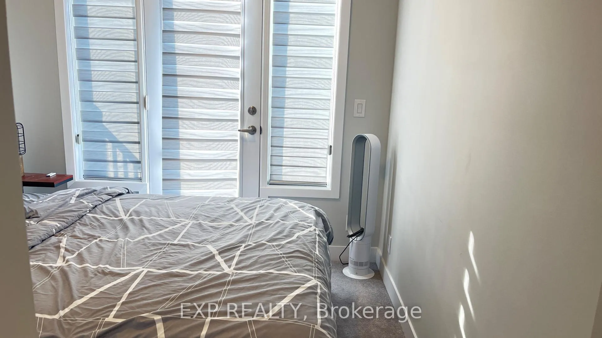 Photo 11 of 19 Vanderbergh Avenue, Markham, Angus Glen — HOMEH