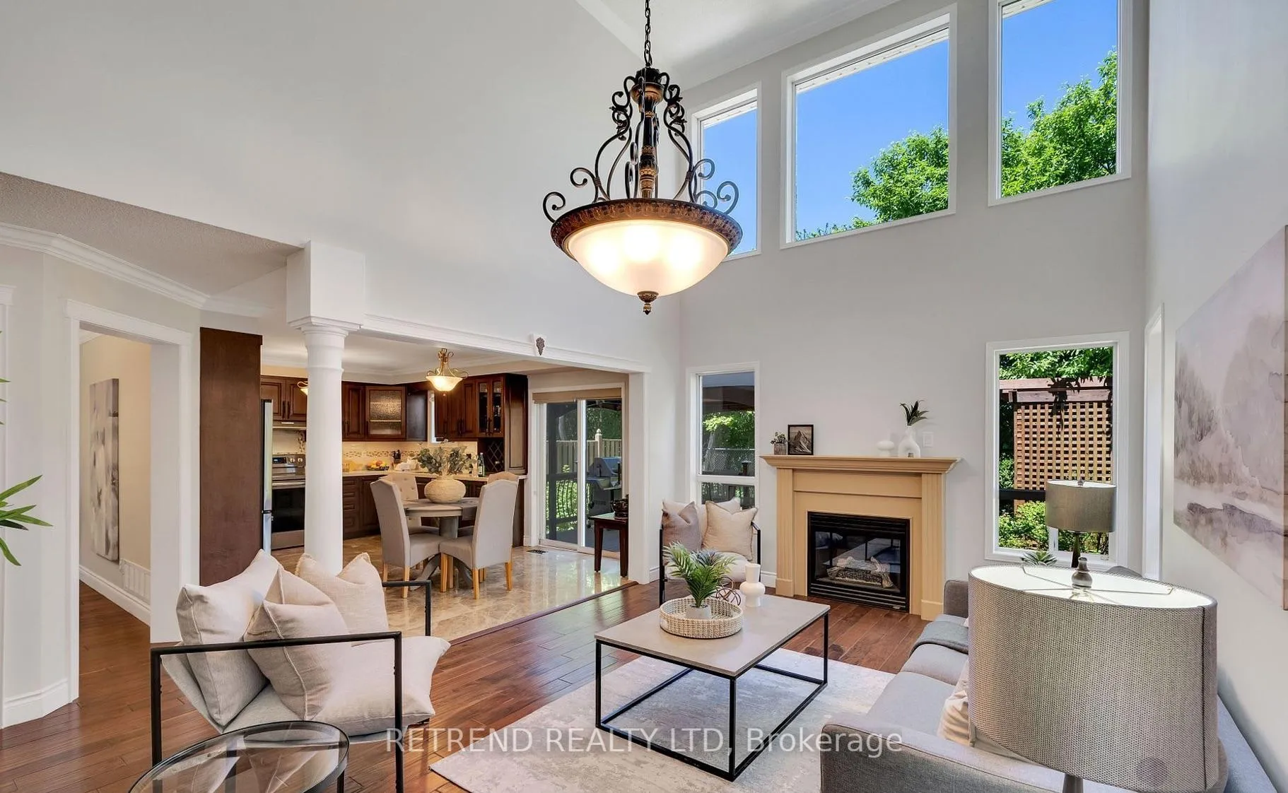 Photo 7 of 72 Monteith Crescent, Vaughan, Maple — HOMEH