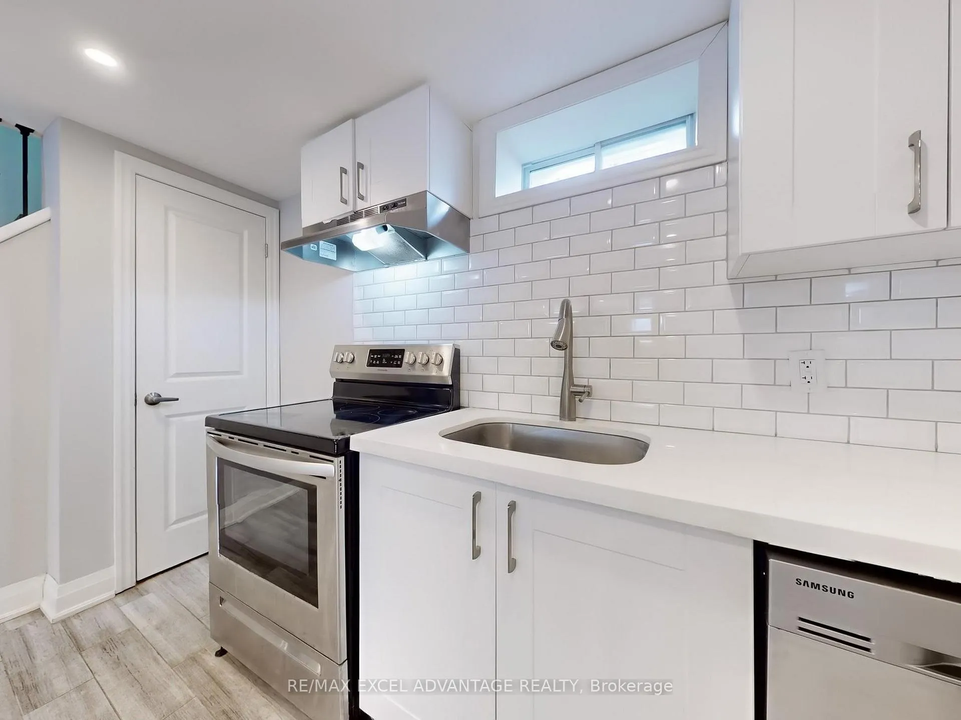 Photo 9 of Unit Lower, 542 Gibbons Street, Oshawa, McLaughlin — HOMEH