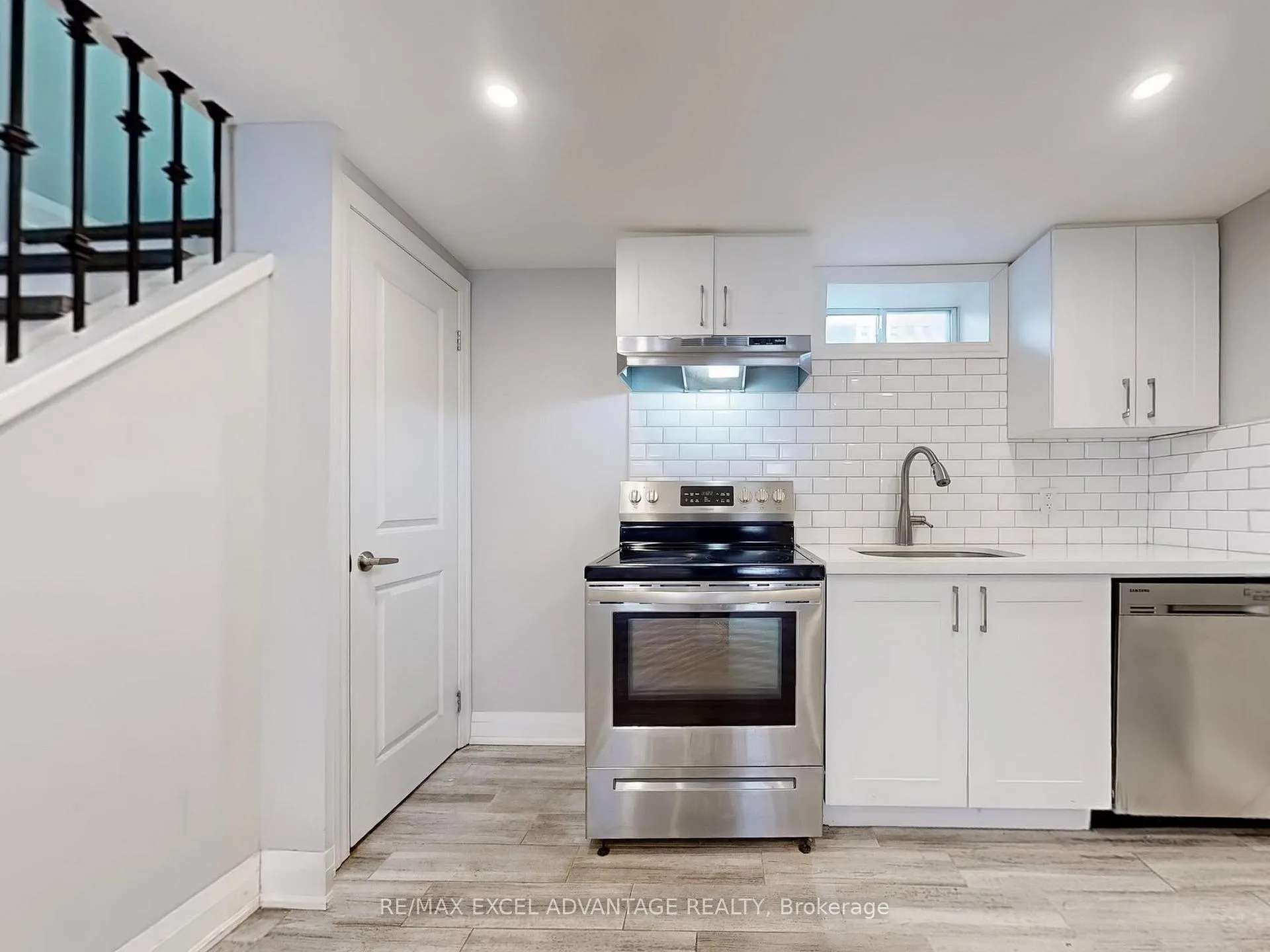 Photo 11 of Unit Lower, 542 Gibbons Street, Oshawa, McLaughlin — HOMEH