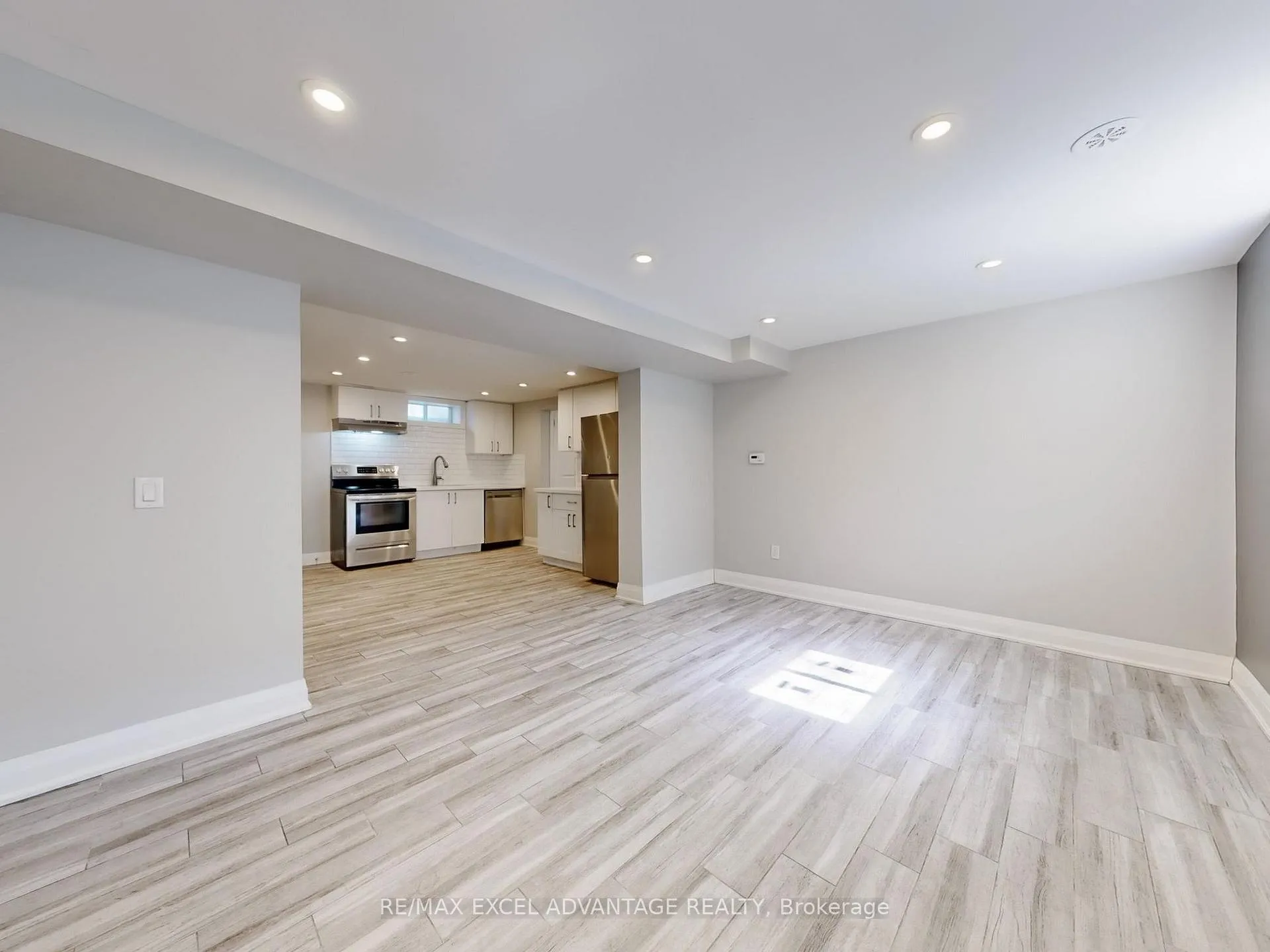 Photo 13 of Unit Lower, 542 Gibbons Street, Oshawa, McLaughlin — HOMEH