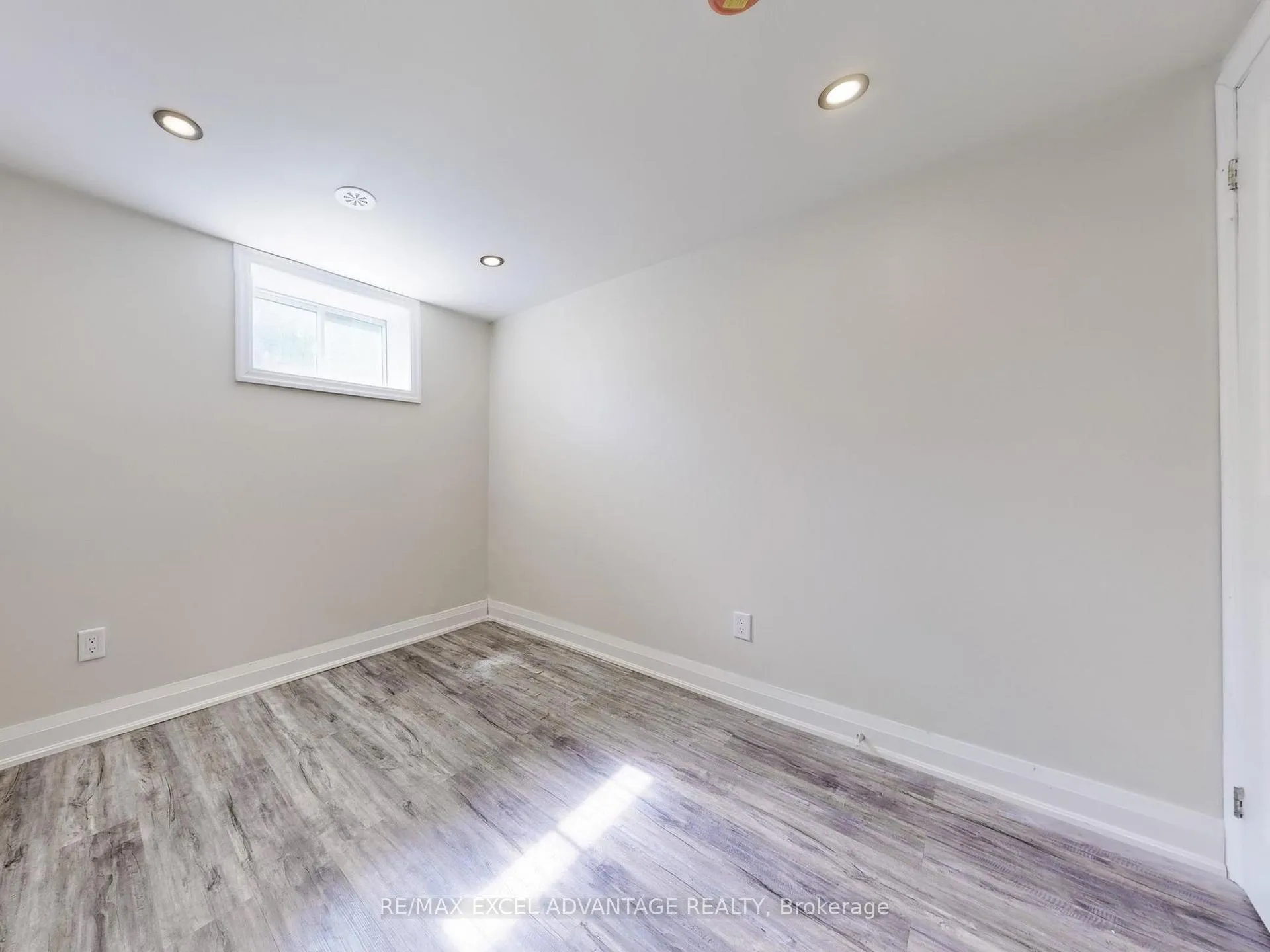 Photo 23 of Unit Lower, 542 Gibbons Street, Oshawa, McLaughlin — HOMEH