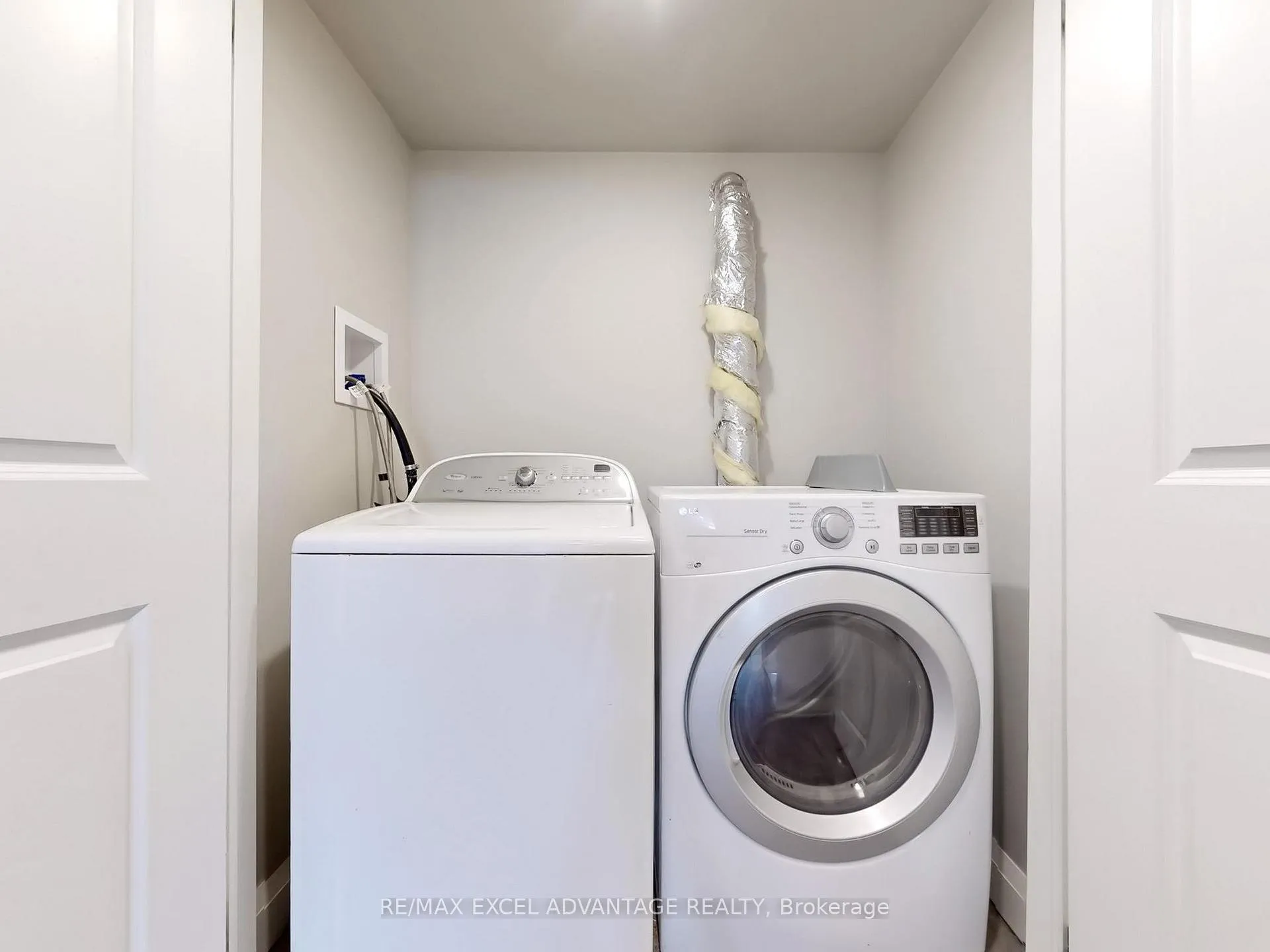 Photo 28 of Unit Lower, 542 Gibbons Street, Oshawa, McLaughlin — HOMEH