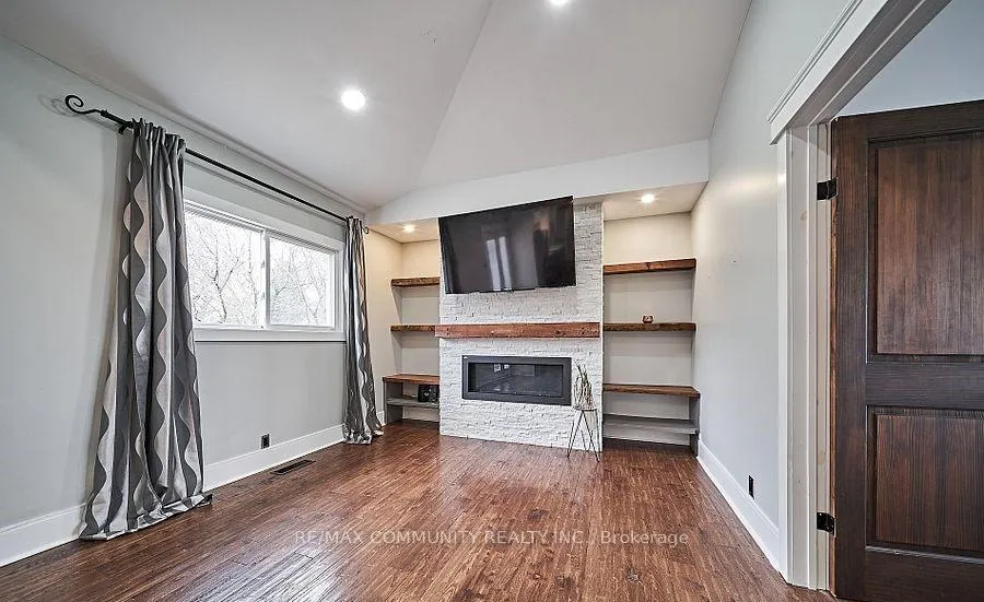Photo 17 of 2170 Thornton Road N, Oshawa, Northwood — HOMEH