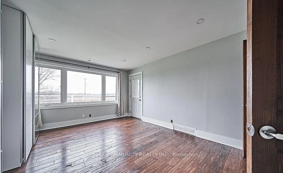Photo 20 of 2170 Thornton Road N, Oshawa, Northwood — HOMEH