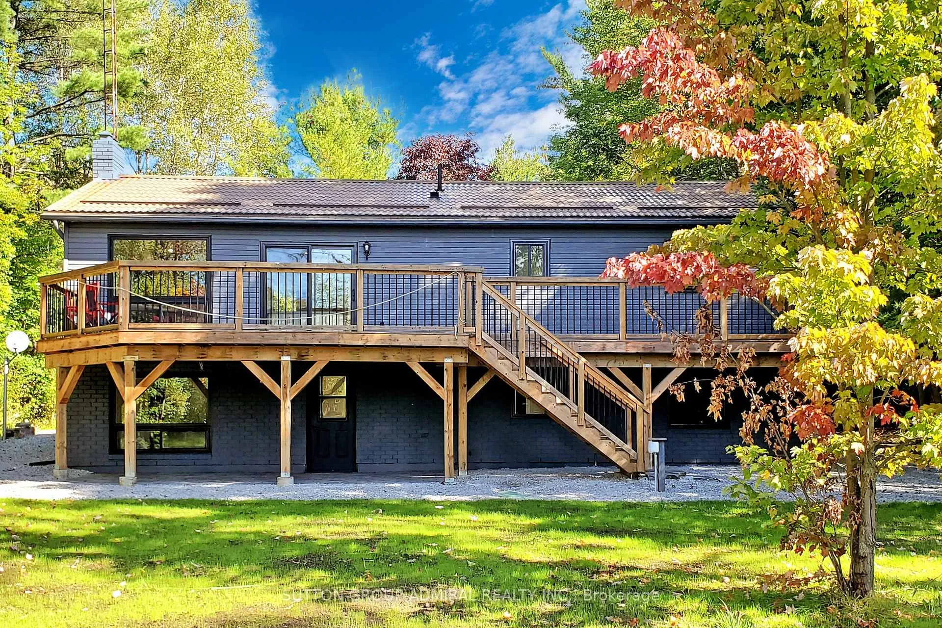 Photo 4 of 5127 Severn Pines Crescent, Severn, Washago — HOMEH
