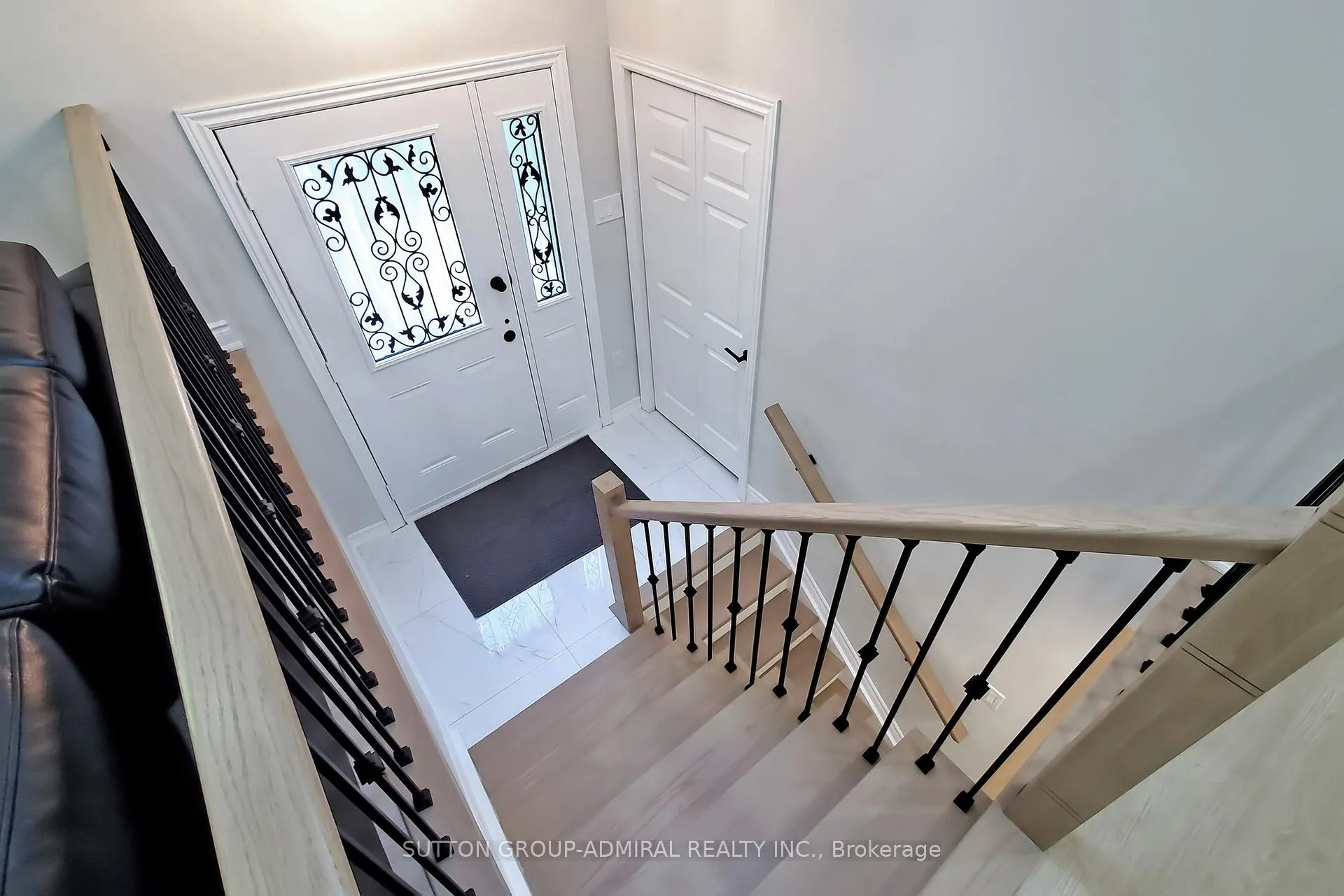 Photo 6 of 5127 Severn Pines Crescent, Severn, Washago — HOMEH