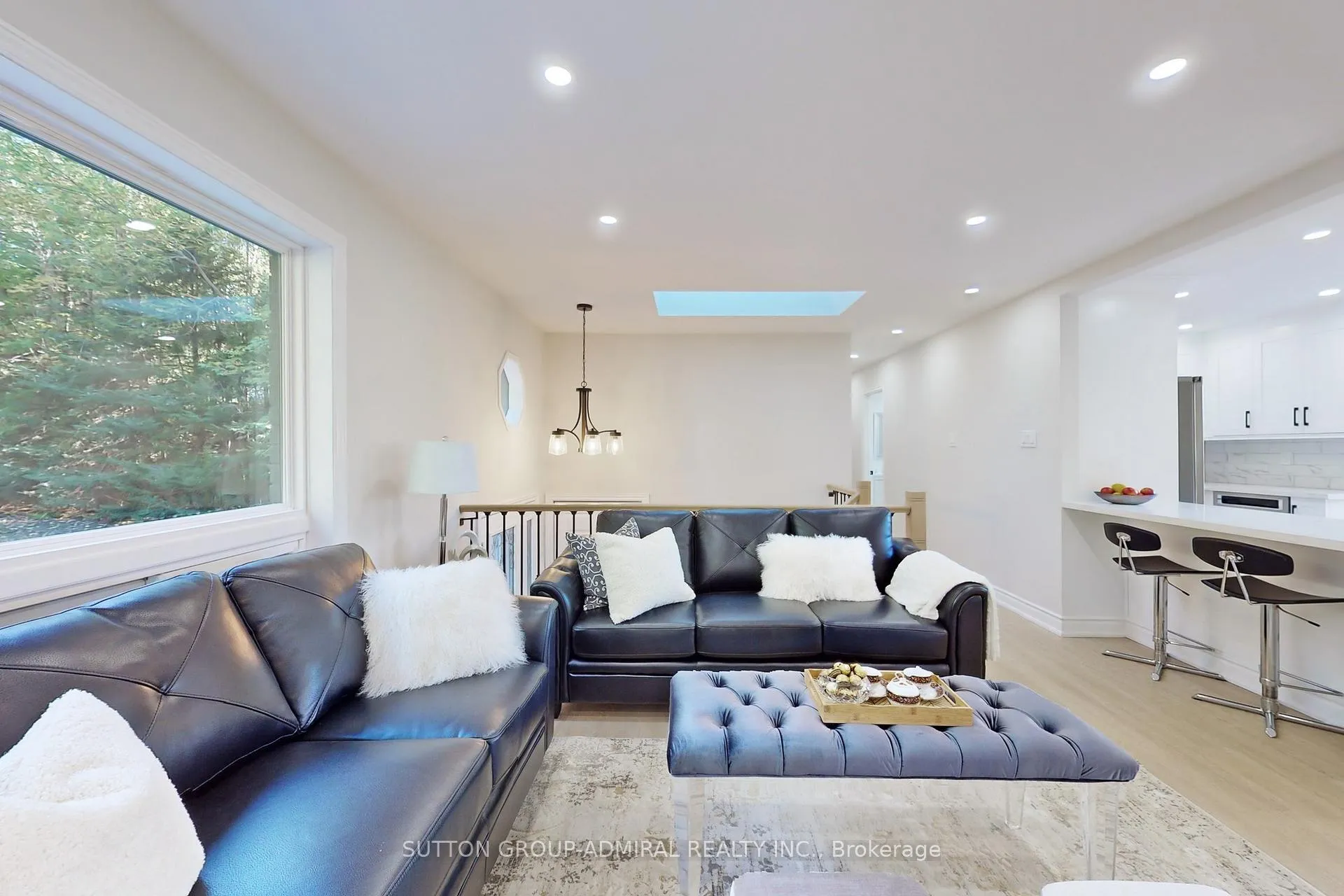 Photo 12 of 5127 Severn Pines Crescent, Severn, Washago — HOMEH