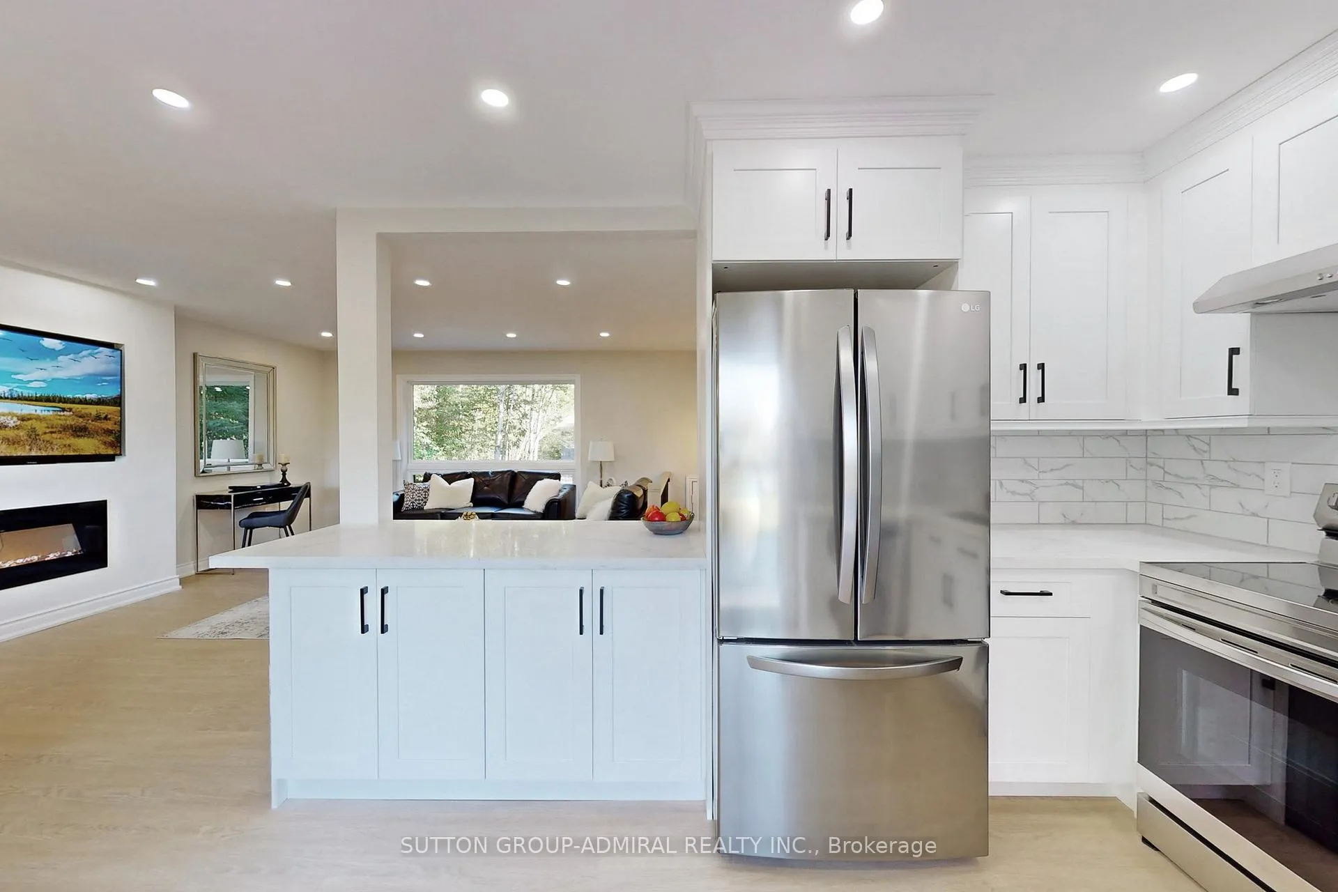 Photo 13 of 5127 Severn Pines Crescent, Severn, Washago — HOMEH
