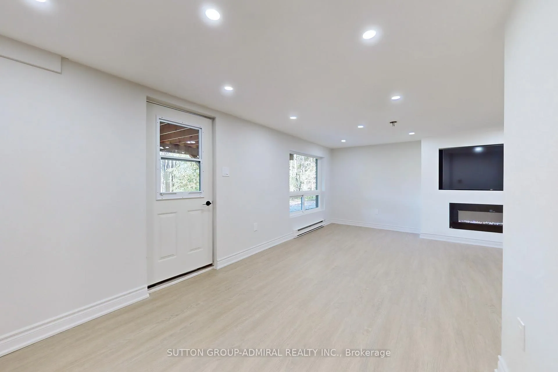 Photo 35 of 5127 Severn Pines Crescent, Severn, Washago — HOMEH