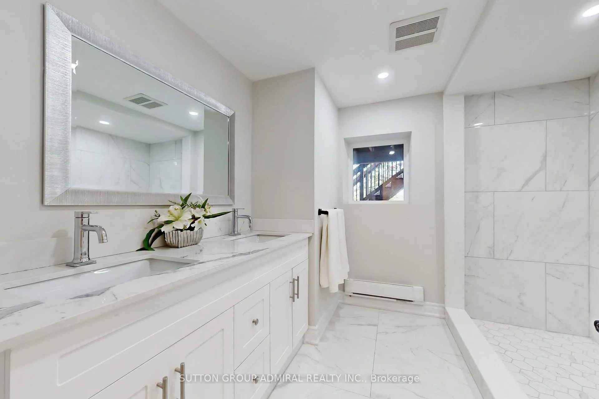 Photo 39 of 5127 Severn Pines Crescent, Severn, Washago — HOMEH