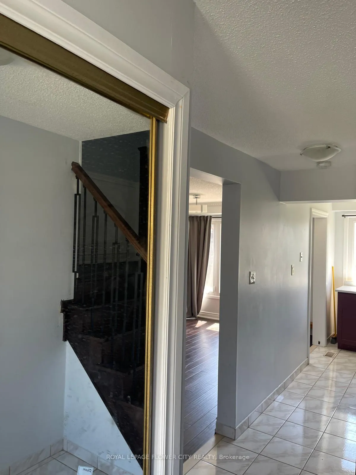 Photo 6 of 41 Northgate Boulevard, Brampton, Westgate — HOMEH