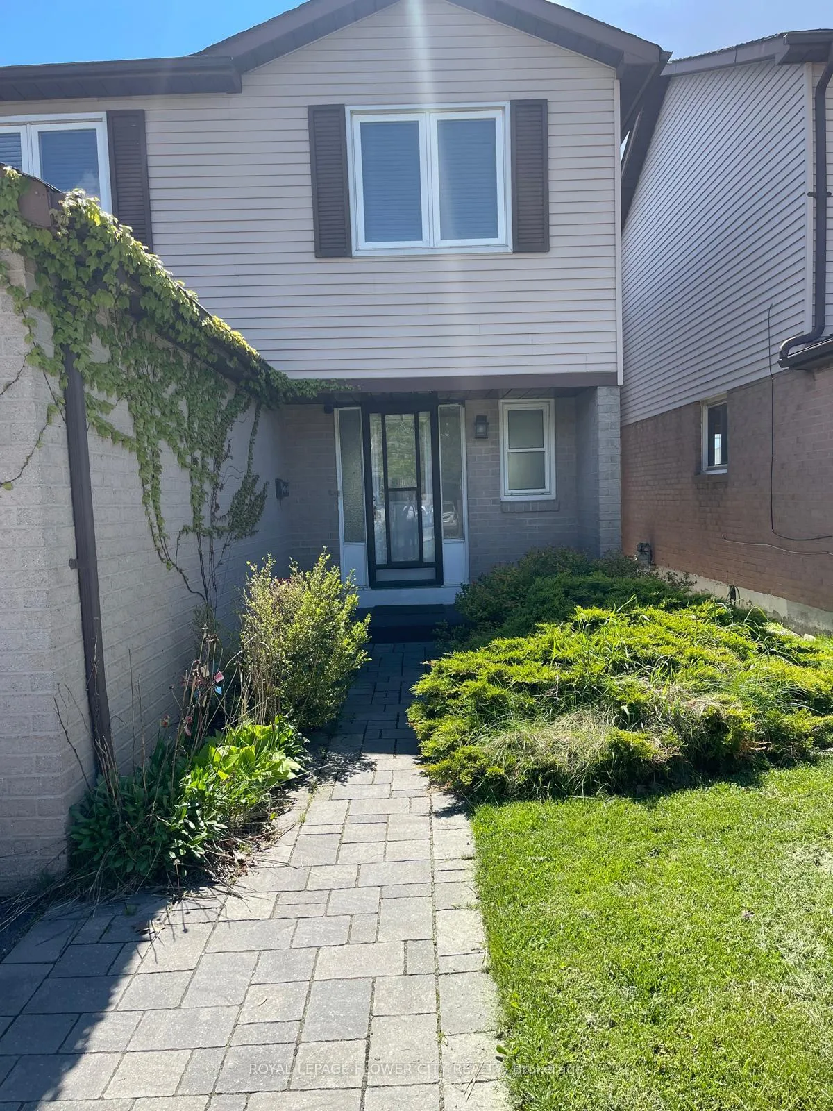 Photo 23 of 41 Northgate Boulevard, Brampton, Westgate — HOMEH