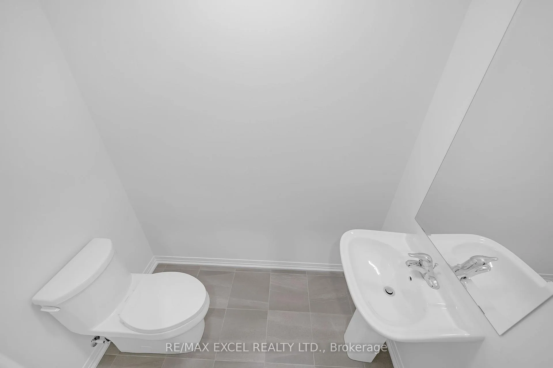 Photo 12 of 3052 Sideline 16, Pickering, Rural Pickering — HOMEH