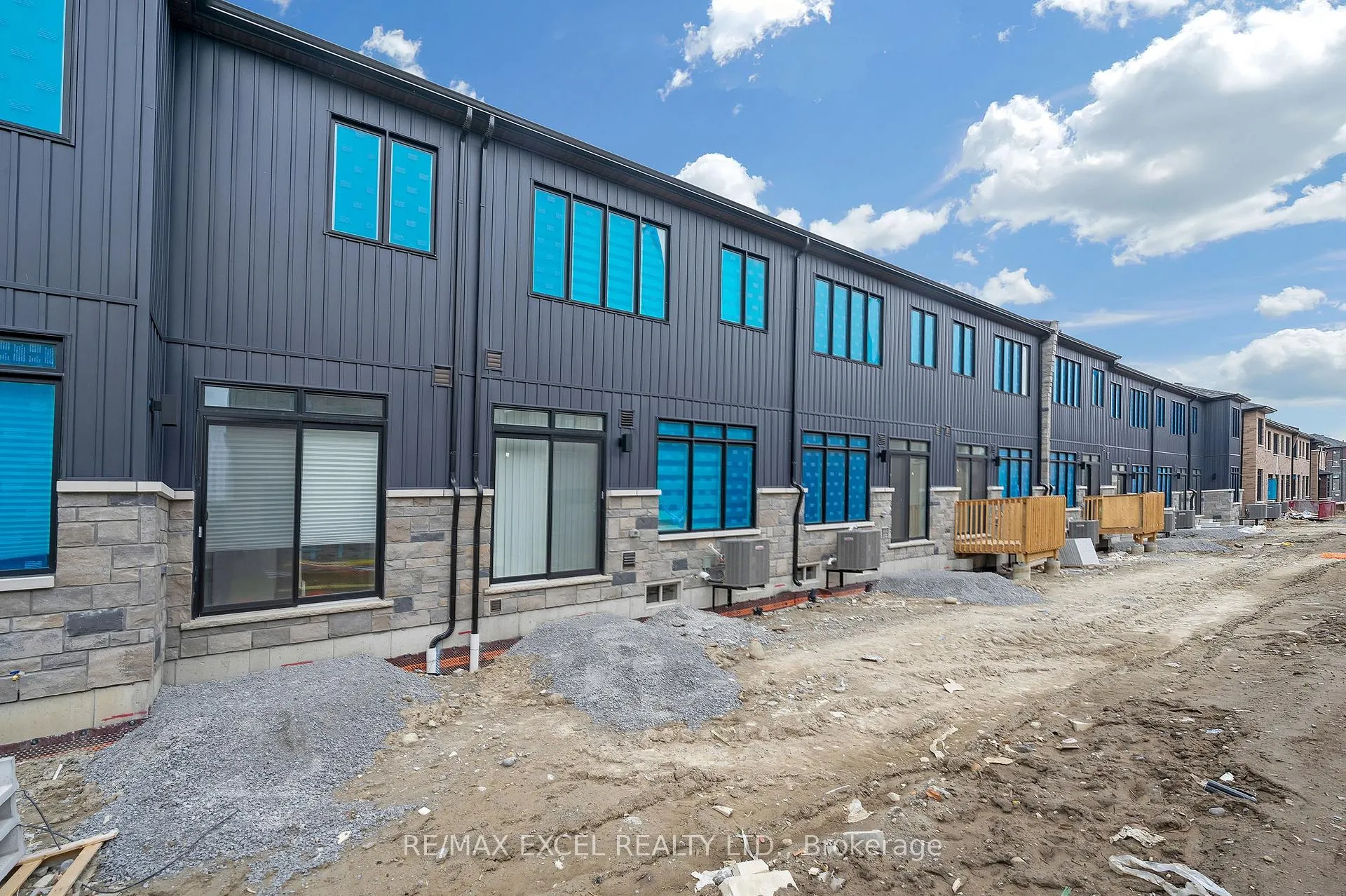 Photo 26 of 3052 Sideline 16, Pickering, Rural Pickering — HOMEH