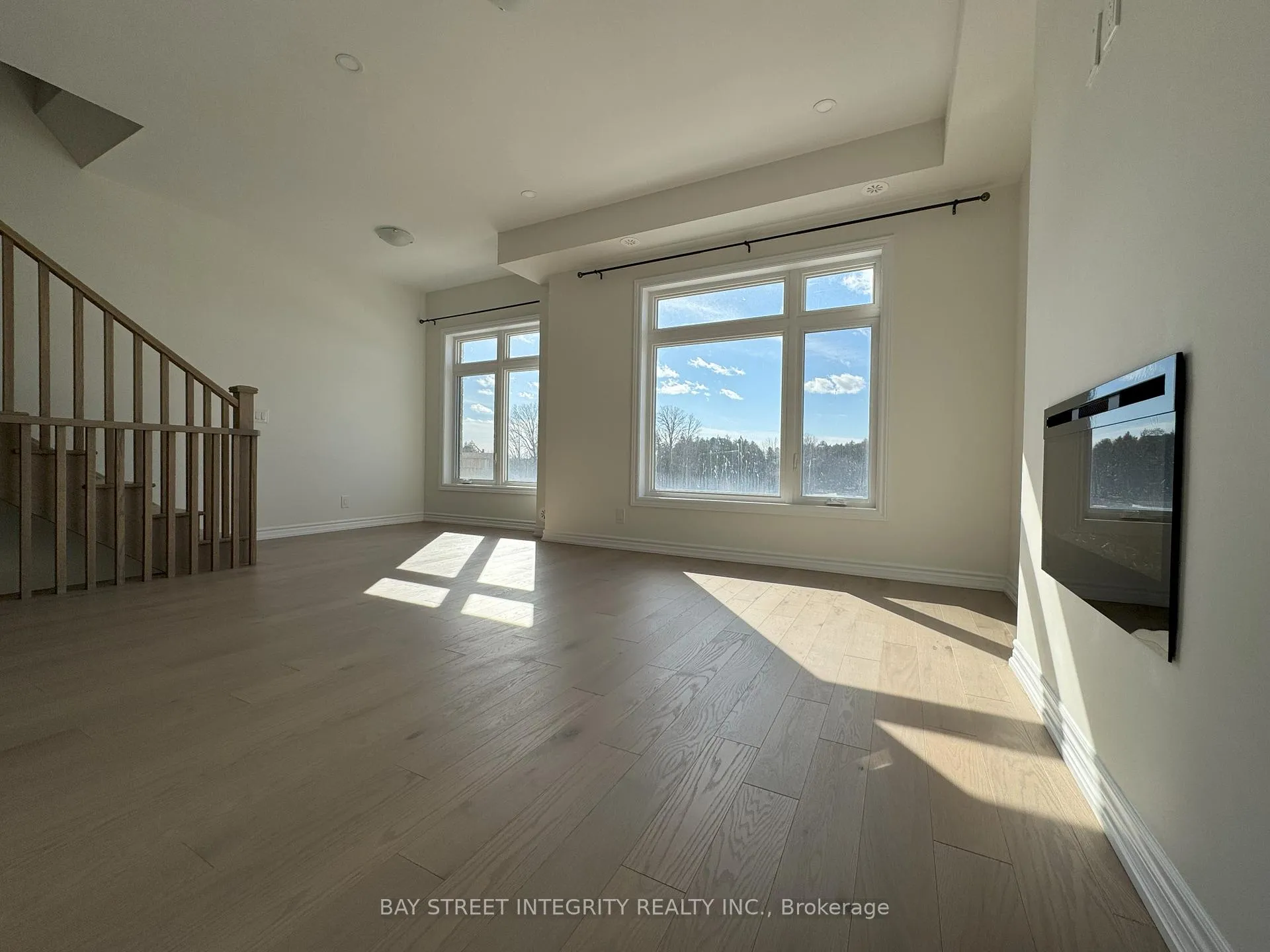 Photo 13 of 103 Yorkton Blvd, Markham, Angus Glen — HOMEH