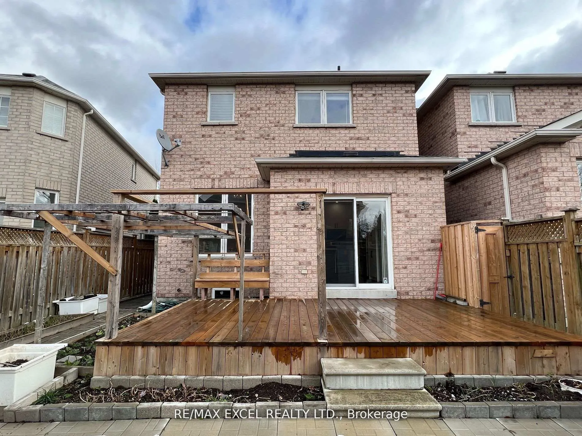 Photo 28 of 8 Charles Sturdy Road, Markham, Berczy — HOMEH
