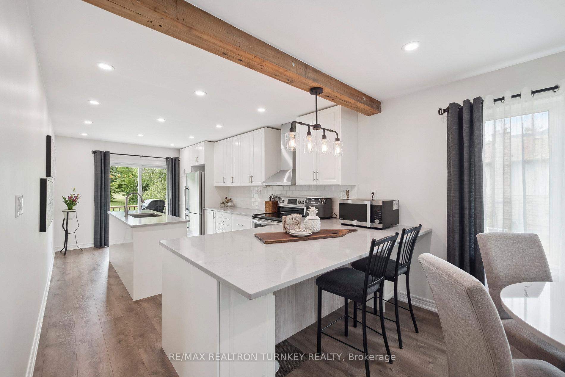 Photo 9 of 58 Riverview Beach Road, Georgina, Pefferlaw — HOMEH