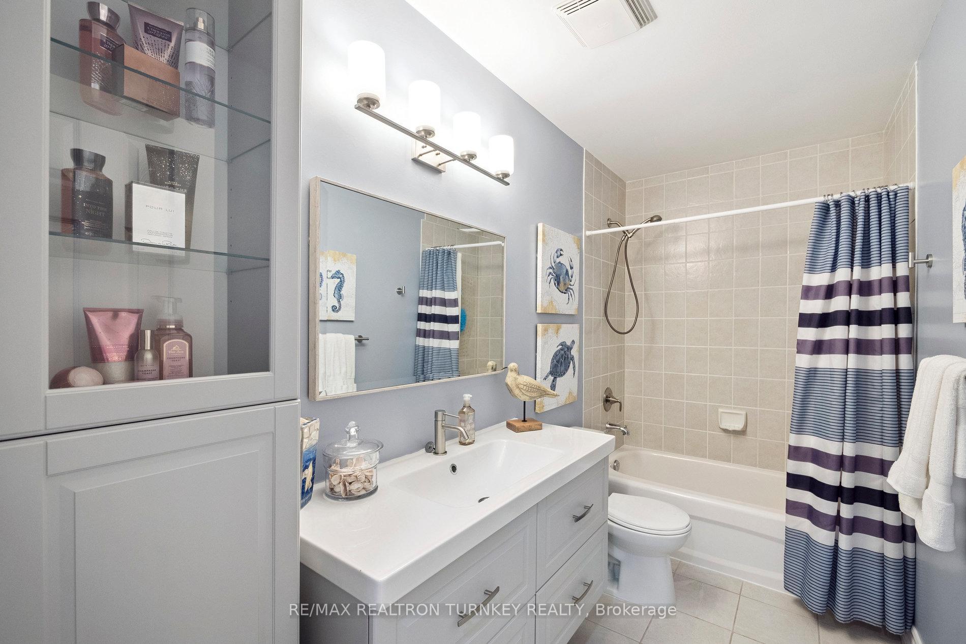 Photo 19 of 58 Riverview Beach Road, Georgina, Pefferlaw — HOMEH