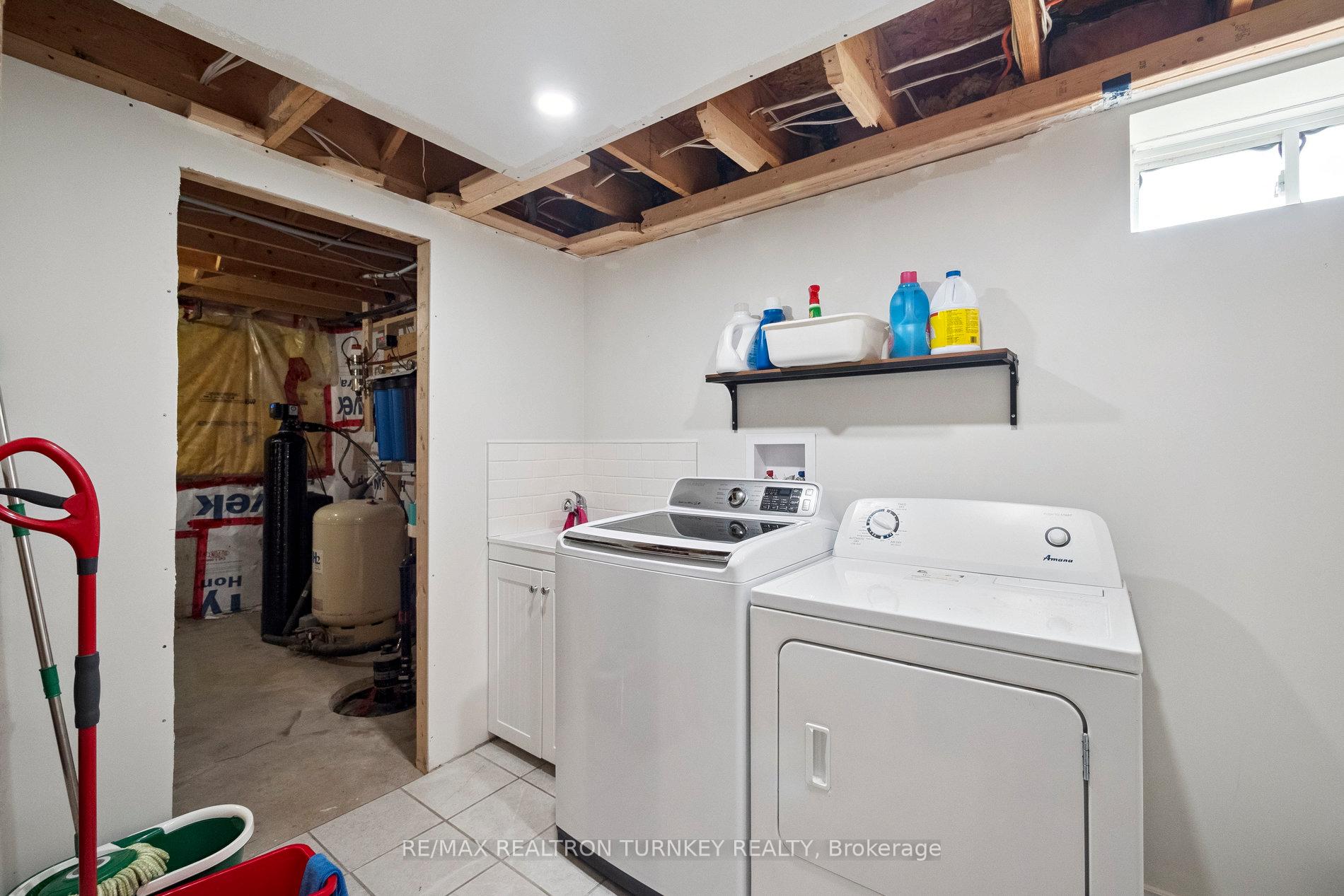Photo 22 of 58 Riverview Beach Road, Georgina, Pefferlaw — HOMEH