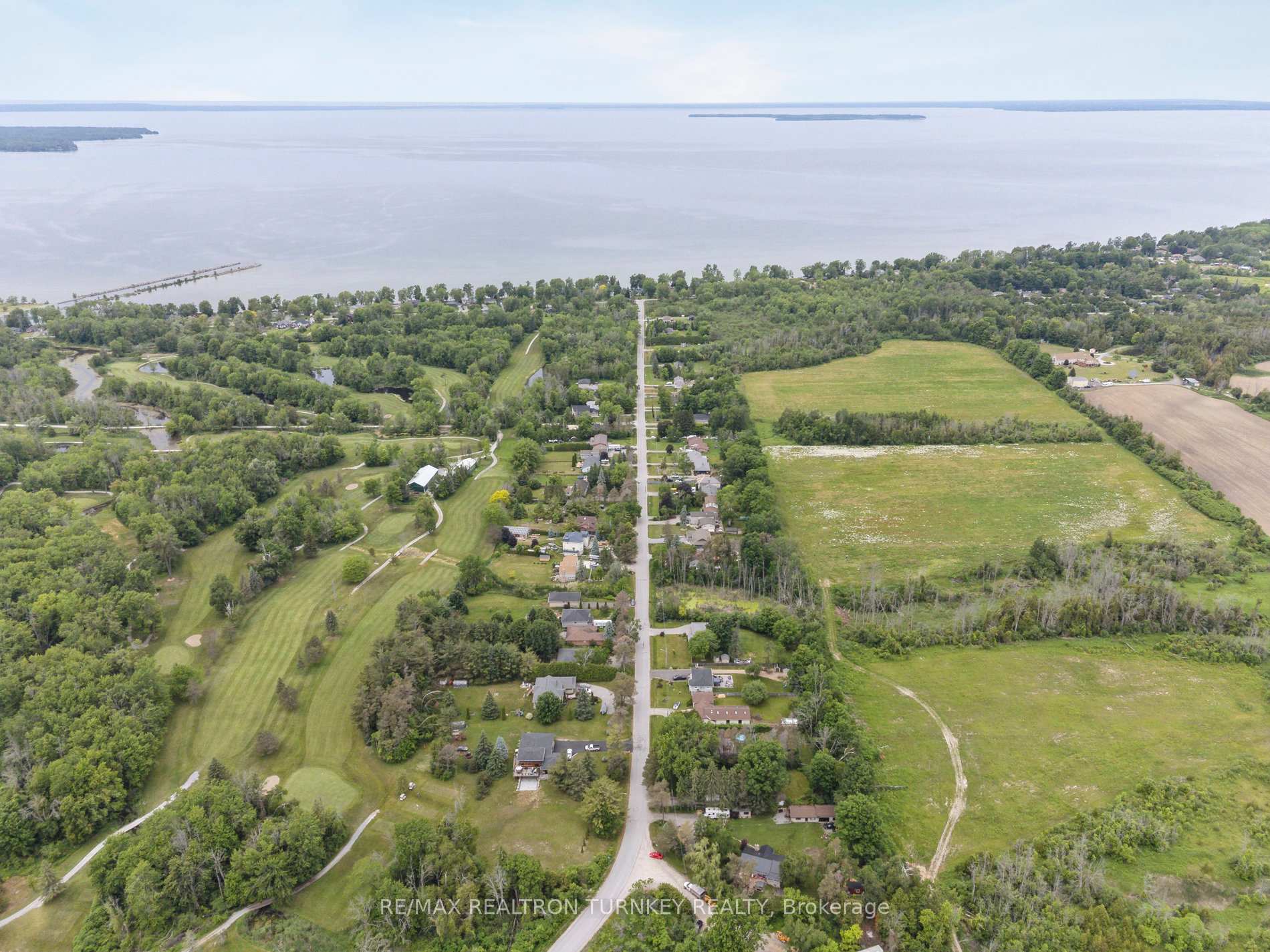 Photo 30 of 58 Riverview Beach Road, Georgina, Pefferlaw — HOMEH