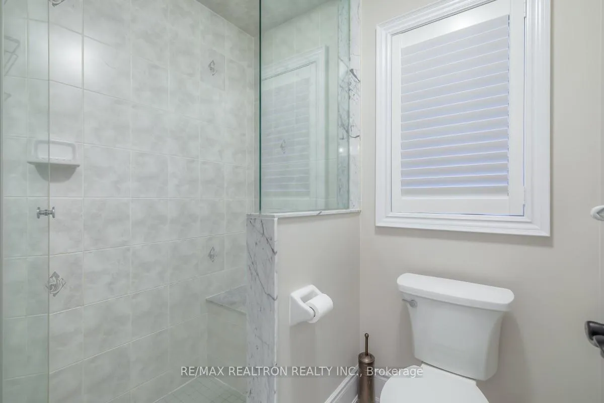 Photo 26 of 29 Royal West Road, Markham, Angus Glen — HOMEH
