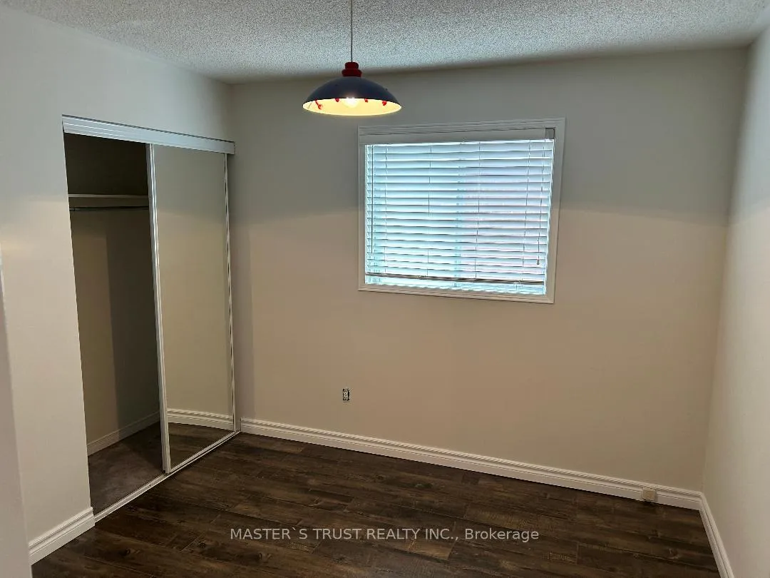 Photo 14 of 123 Prairie Rose Circle, Brampton, Sandringham-Wellington — HOMEH