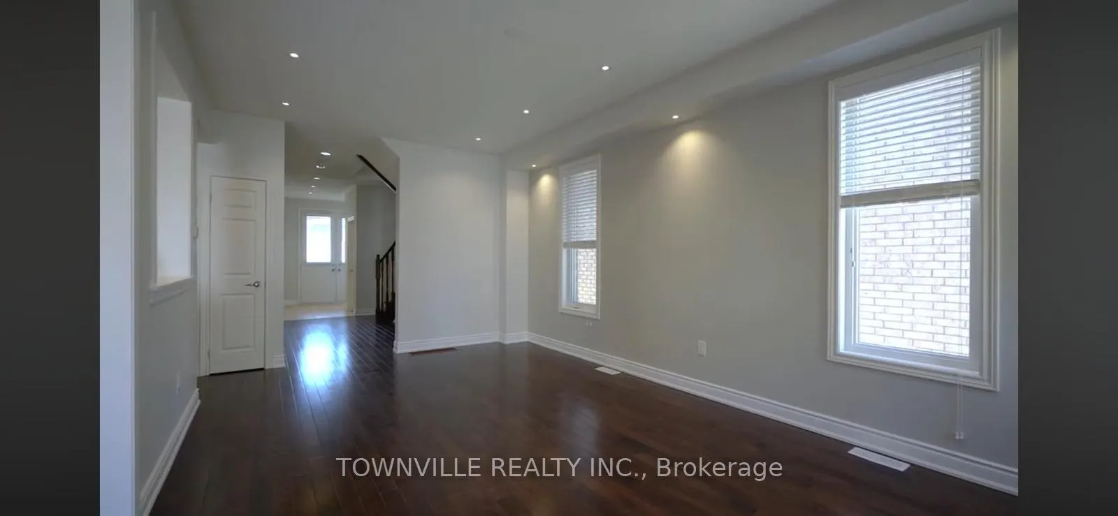 Photo 6 of 7 Vezna Crescent, Brampton, Credit Valley — HOMEH