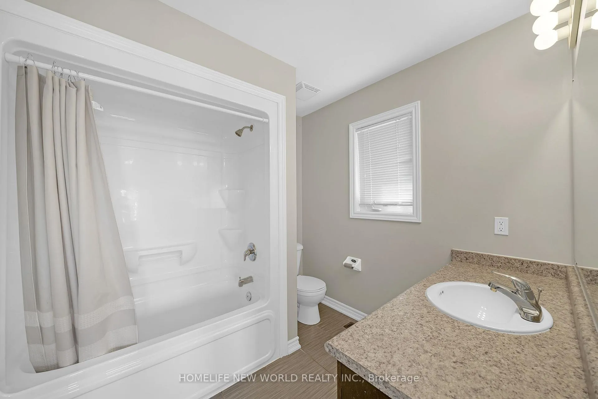 Photo 22 of 43 Oke Road, Clarington, Courtice — HOMEH