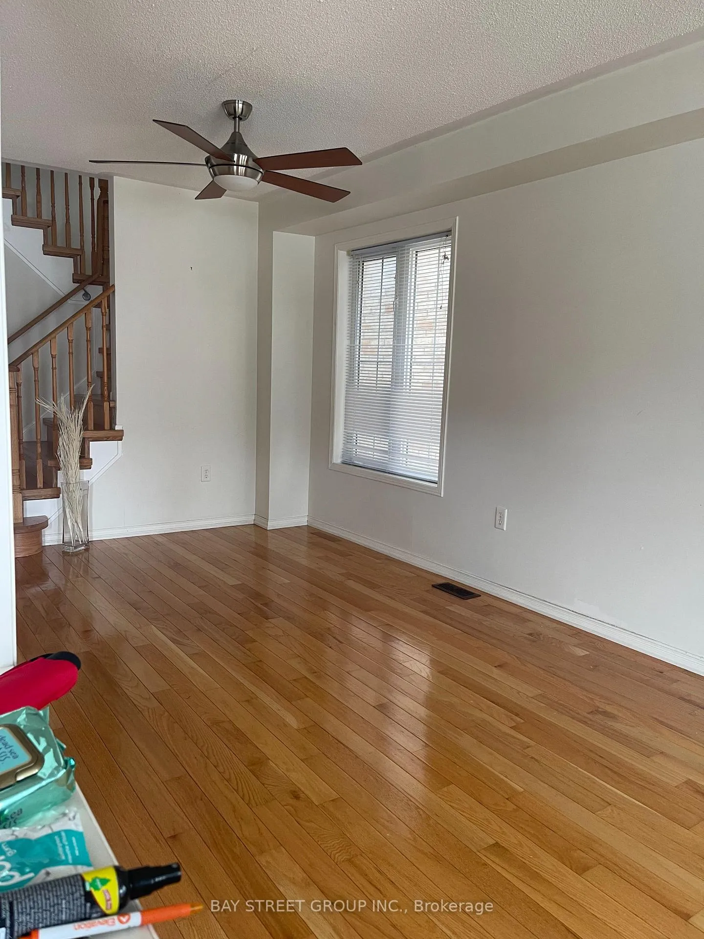 Photo 2 of 2352 Winlord Place, Oshawa, Windfields — HOMEH