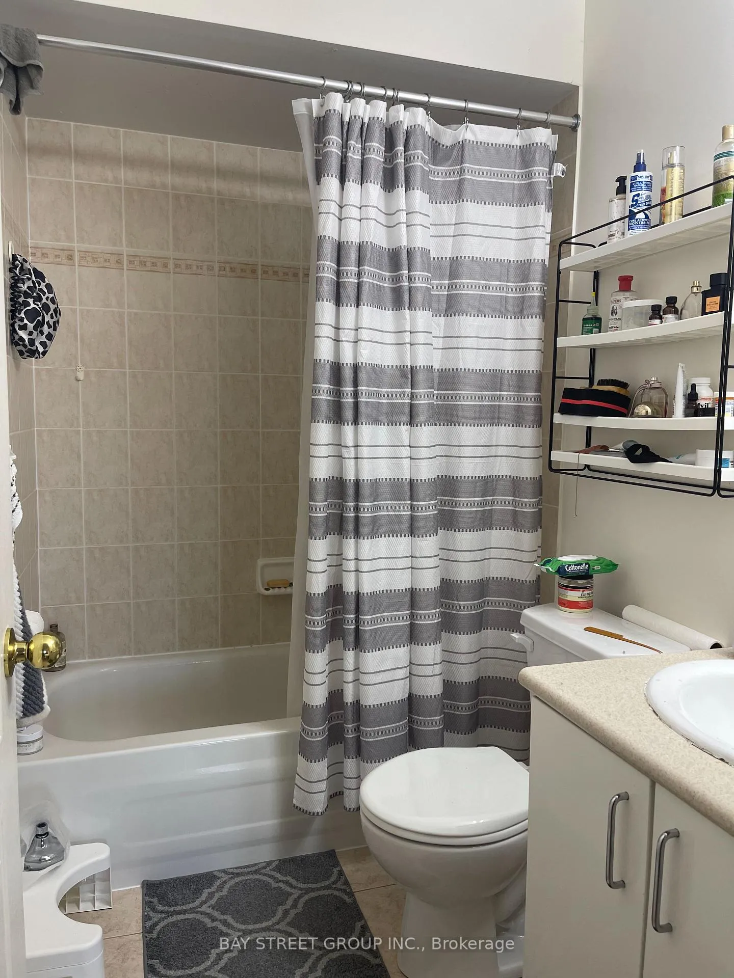 Photo 5 of 2352 Winlord Place, Oshawa, Windfields — HOMEH