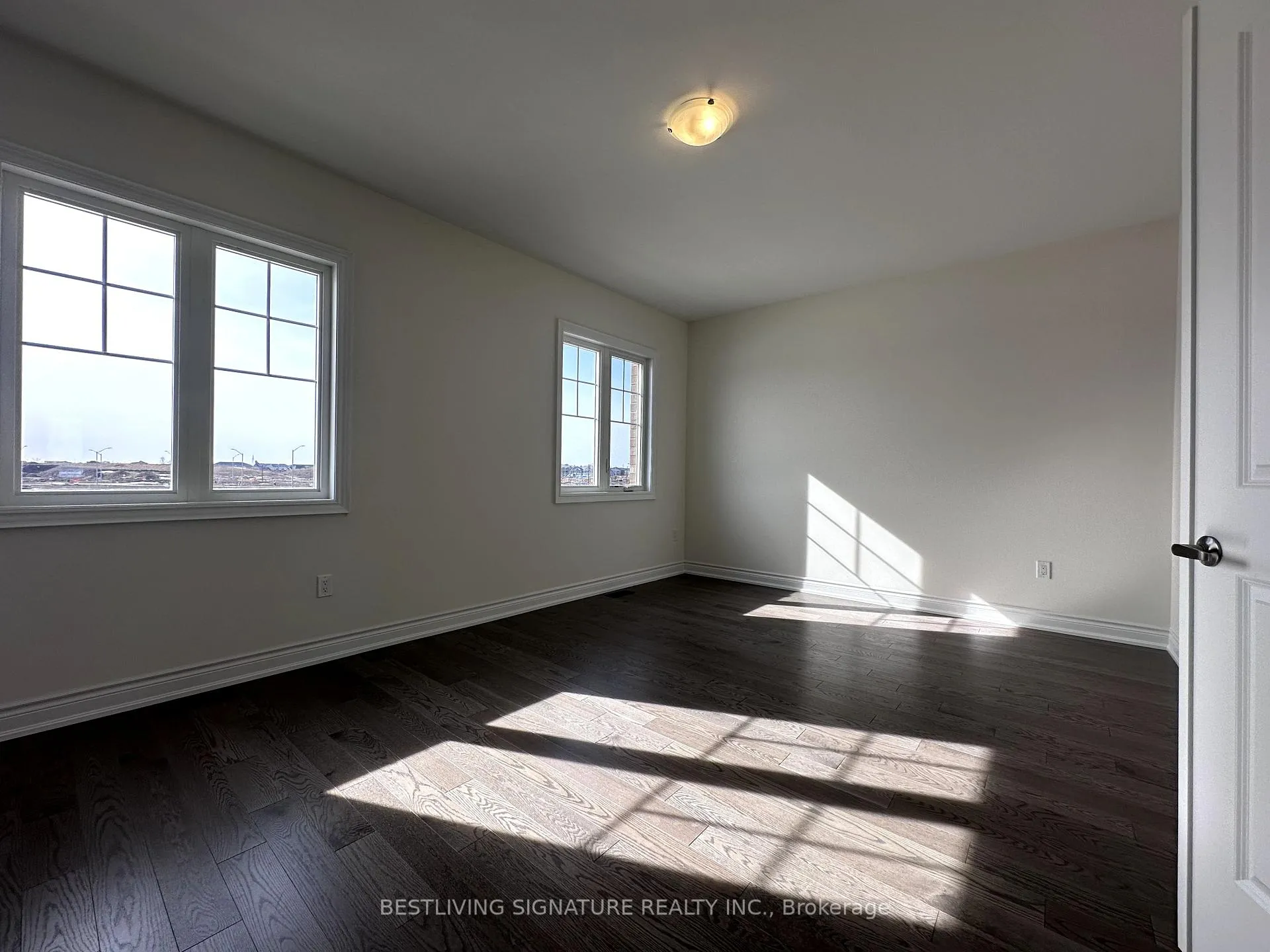 Photo 9 of 184 Leslie Richards Street, Markham, Rural Markham — HOMEH