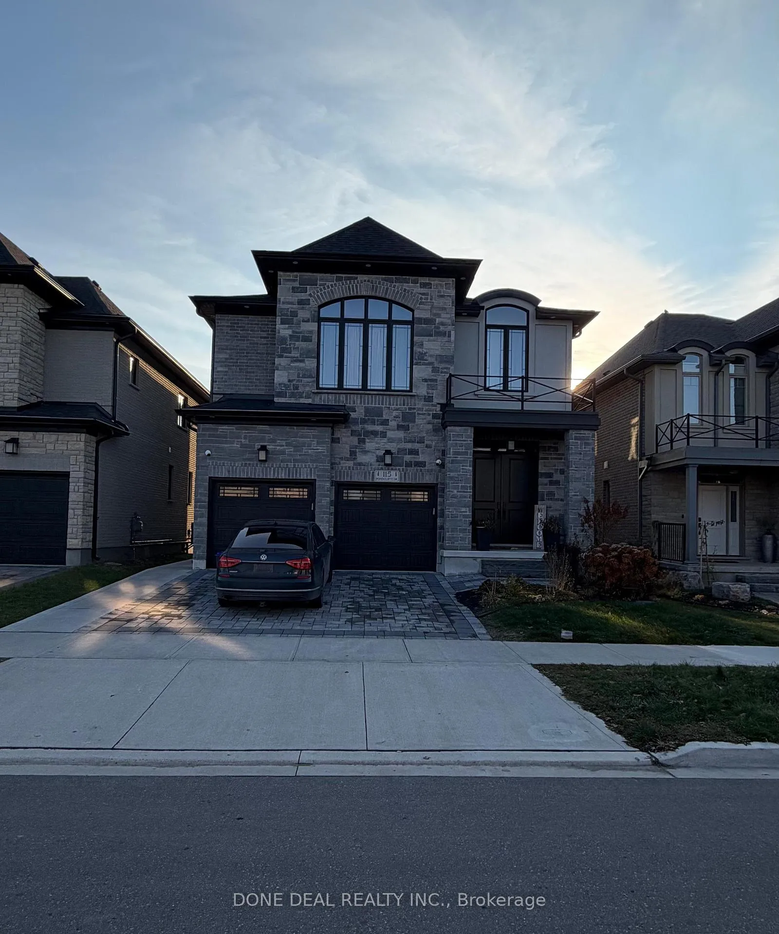 Photo 1 of 115 Pondcliffe Drive, Kitchener — HOMEH