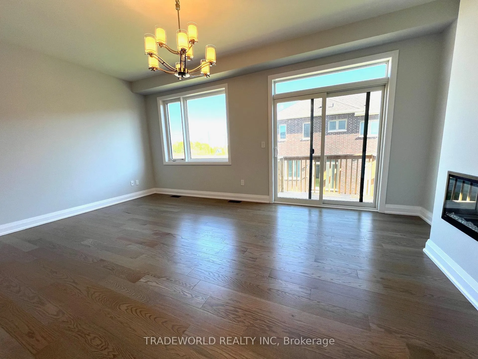 Photo 2 of 963 Grosbeak Trail, Pickering, Rural Pickering — HOMEH