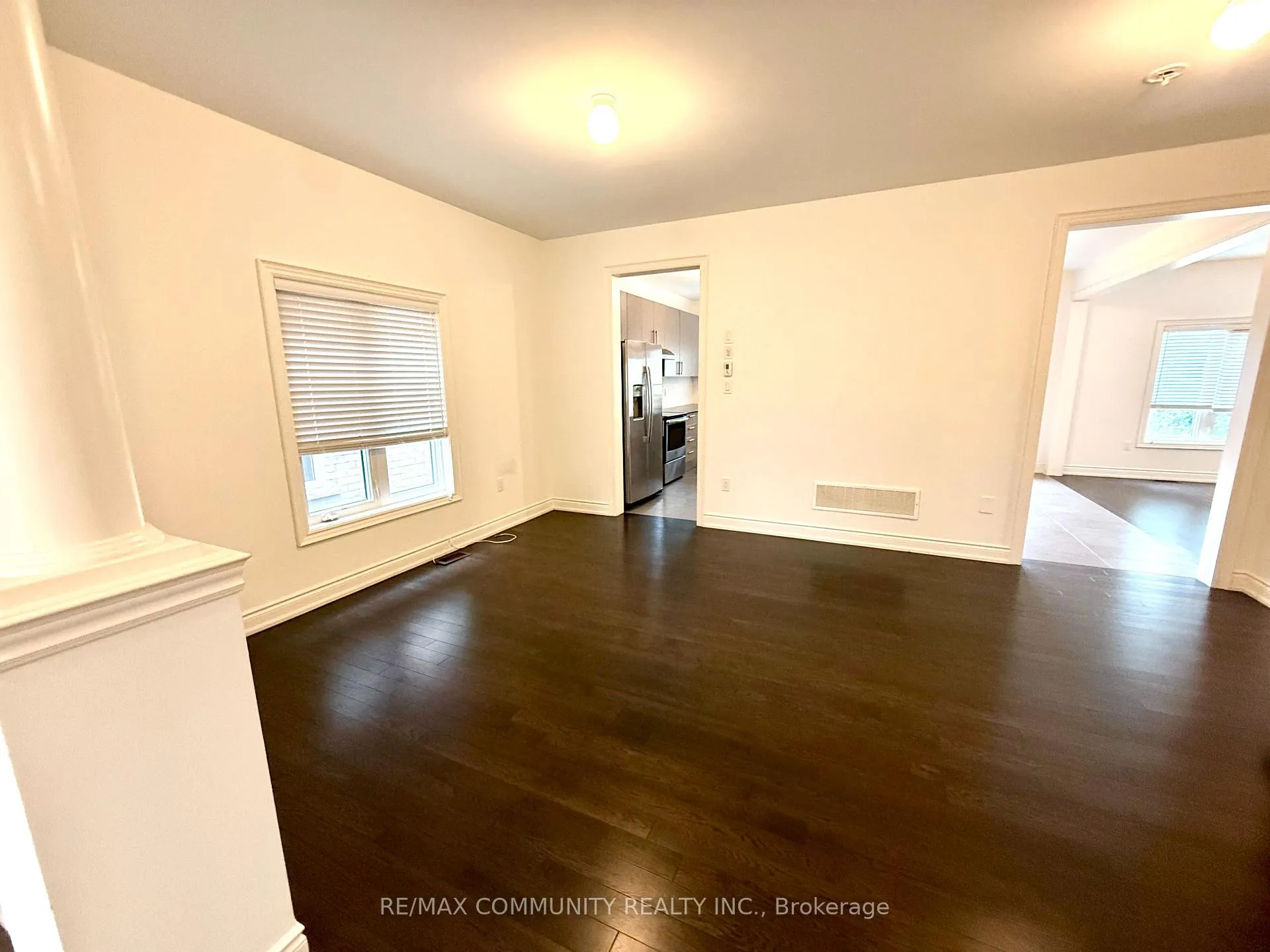 Photo 4 of 234 Lyle Drive, Clarington, Bowmanville — HOMEH