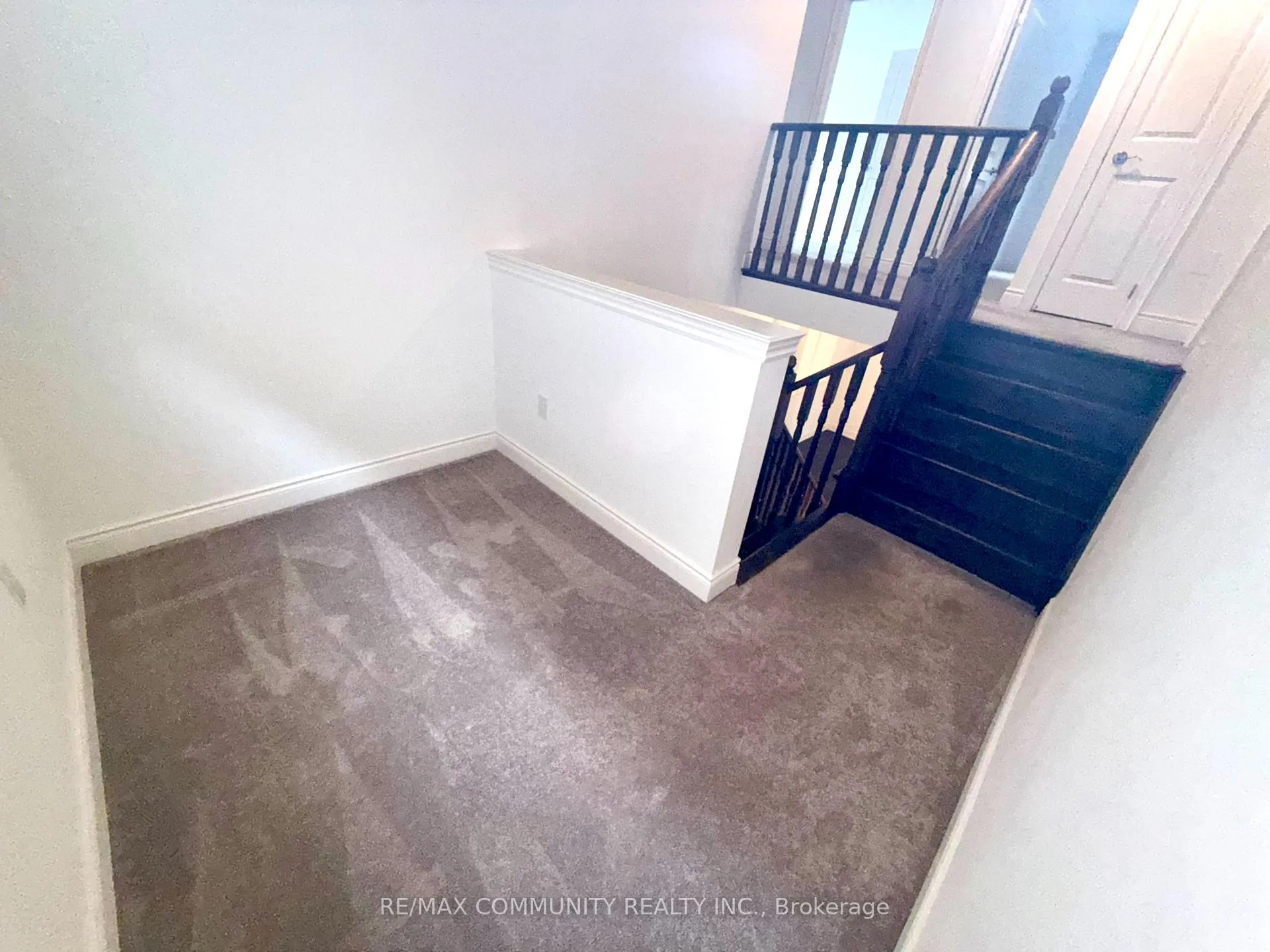Photo 12 of 234 Lyle Drive, Clarington, Bowmanville — HOMEH