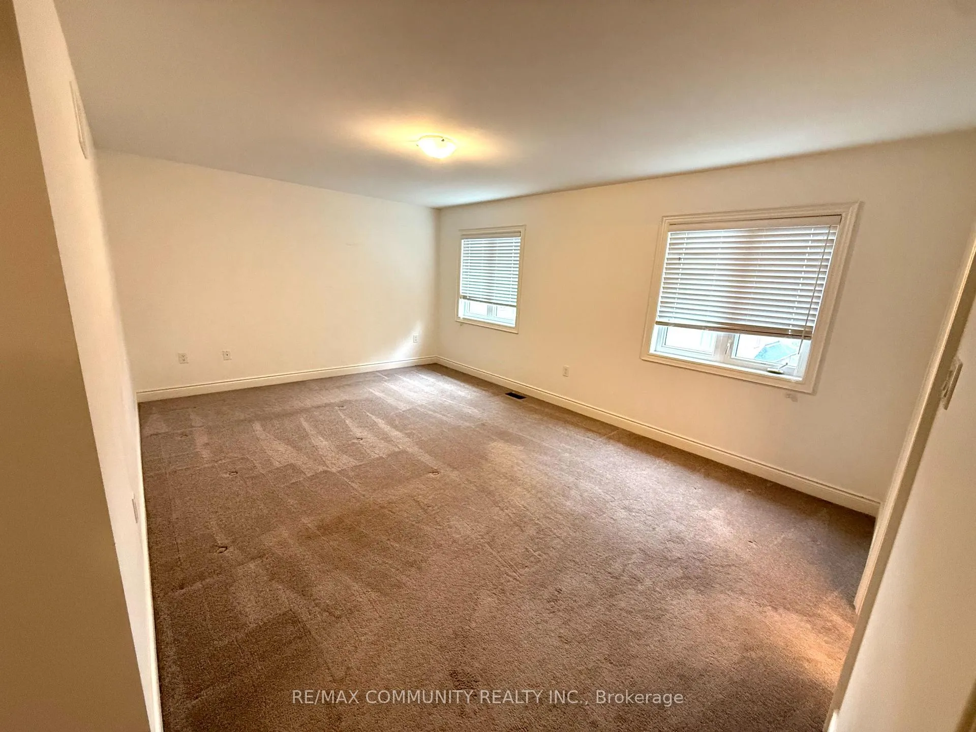 Photo 20 of 234 Lyle Drive, Clarington, Bowmanville — HOMEH