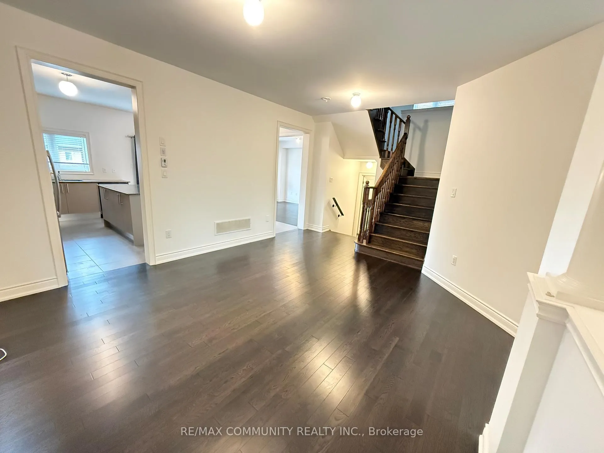 Photo 33 of 234 Lyle Drive, Clarington, Bowmanville — HOMEH