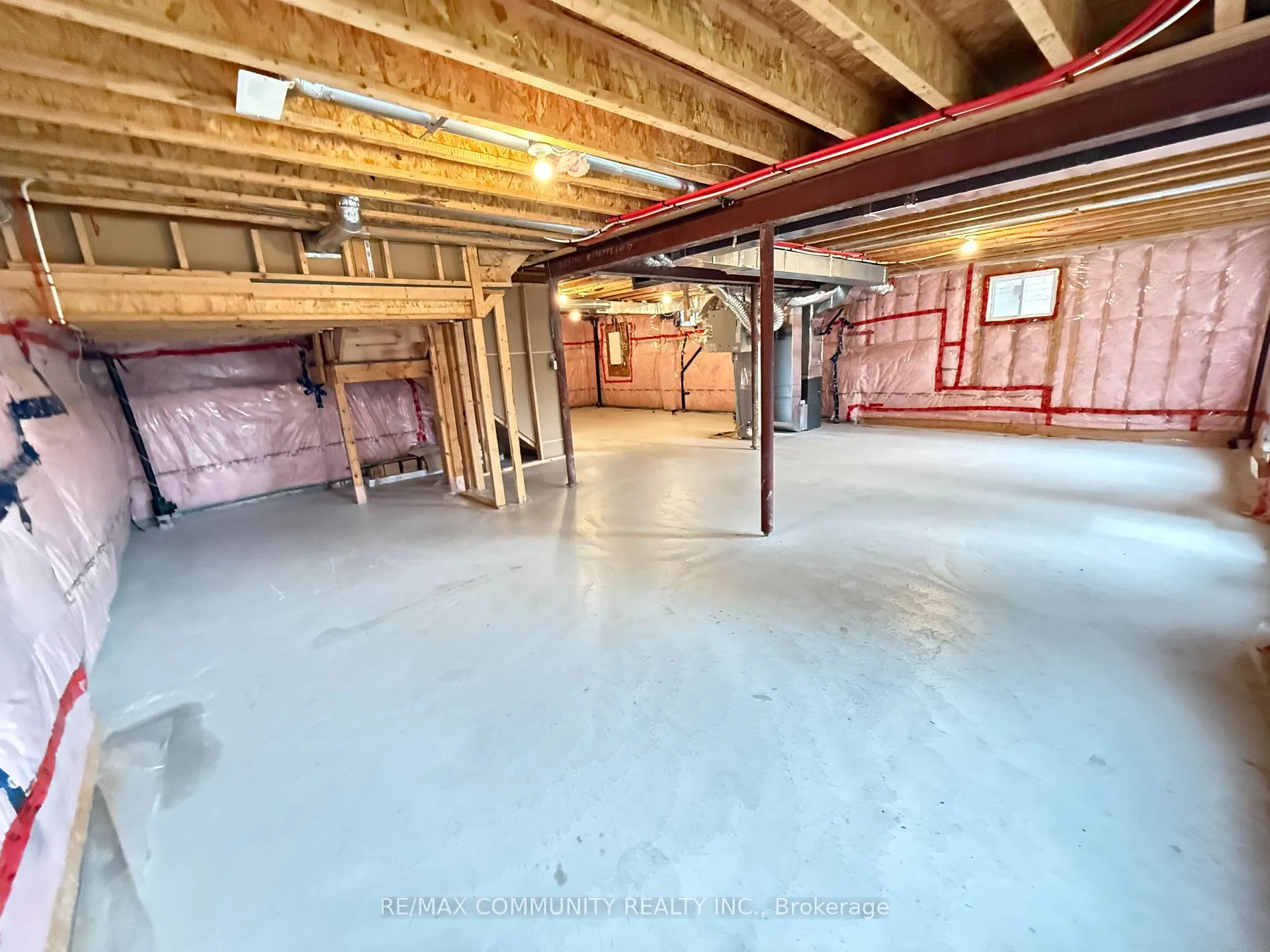 Photo 40 of 234 Lyle Drive, Clarington, Bowmanville — HOMEH