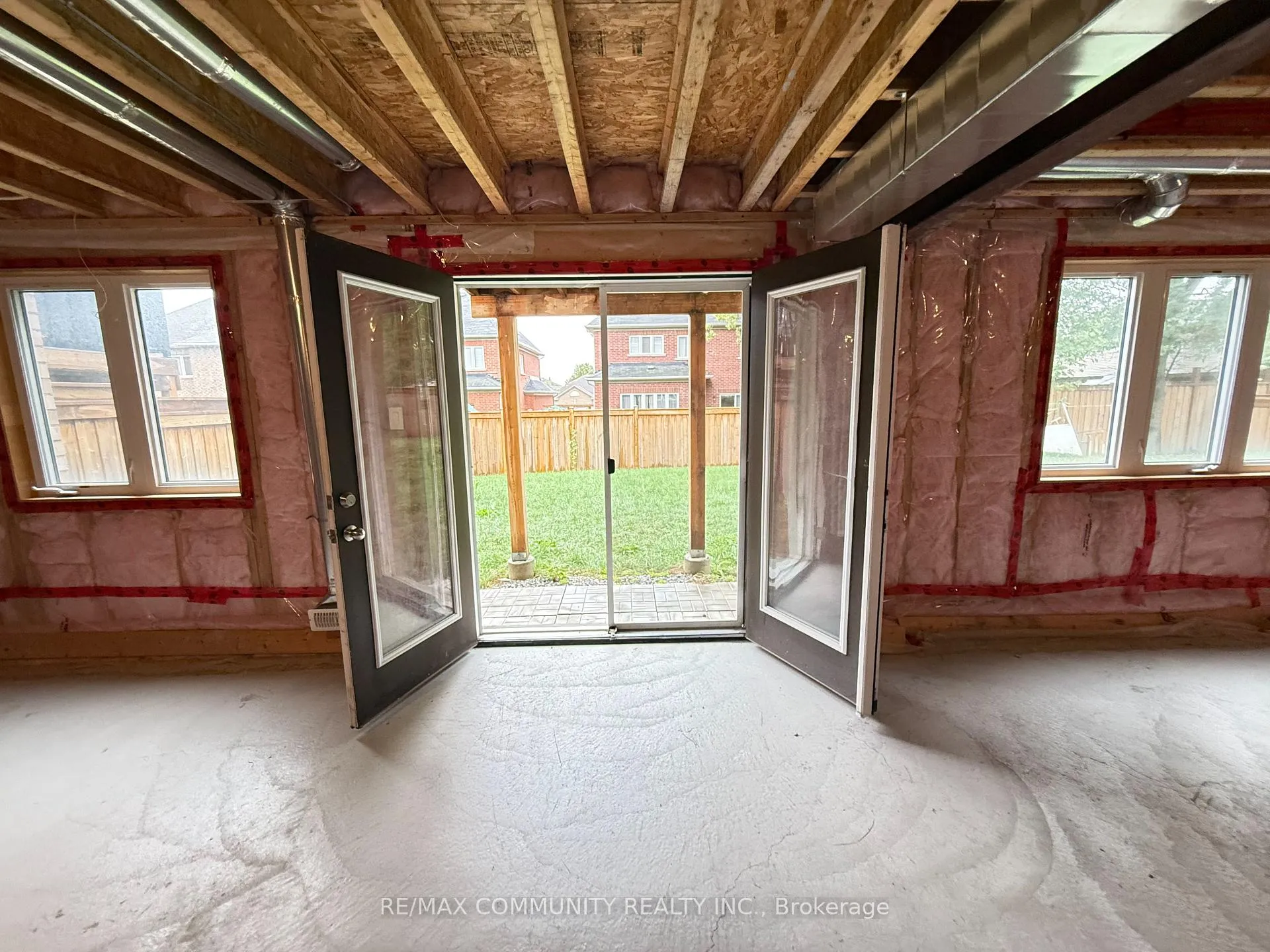 Photo 41 of 234 Lyle Drive, Clarington, Bowmanville — HOMEH