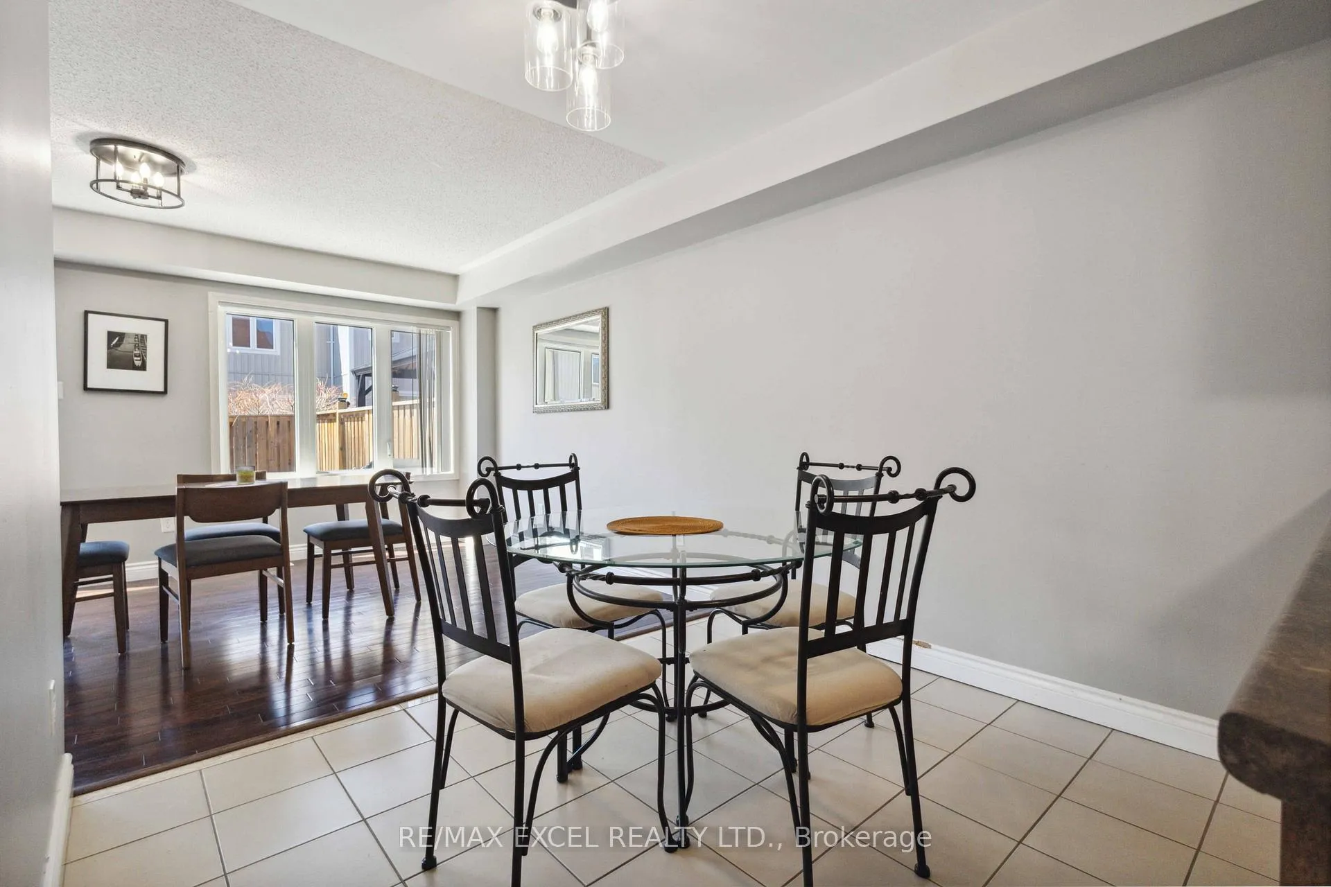 Photo 17 of 26 Farmstead Drive, Clarington, Bowmanville — HOMEH
