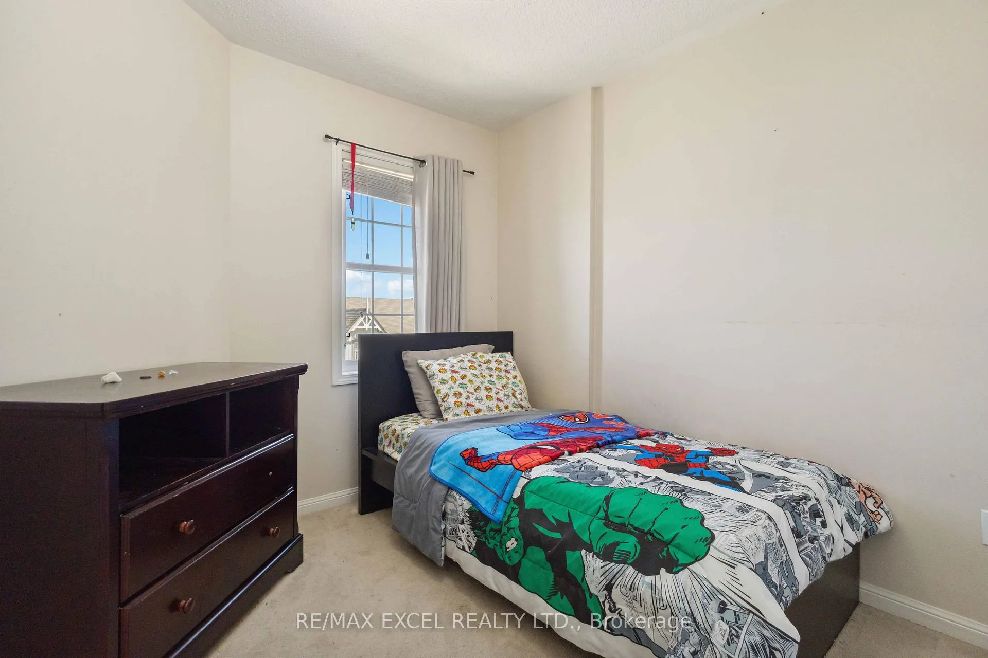 Photo 25 of 26 Farmstead Drive, Clarington, Bowmanville — HOMEH