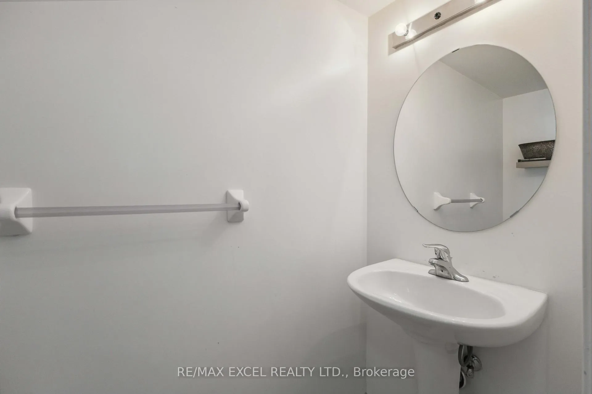 Photo 26 of 26 Farmstead Drive, Clarington, Bowmanville — HOMEH